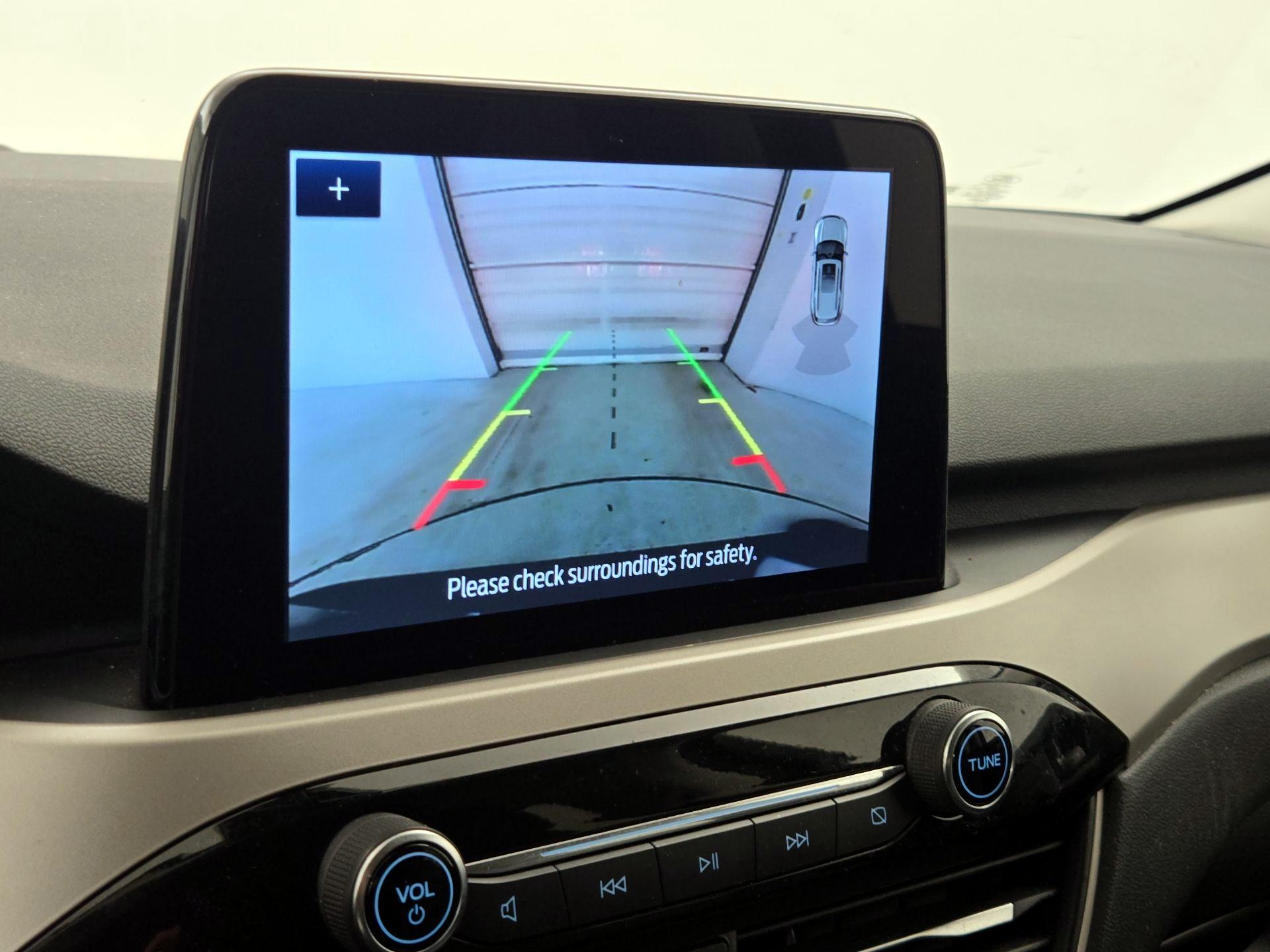 Thumbnail: 2021 Ford Escape - 14