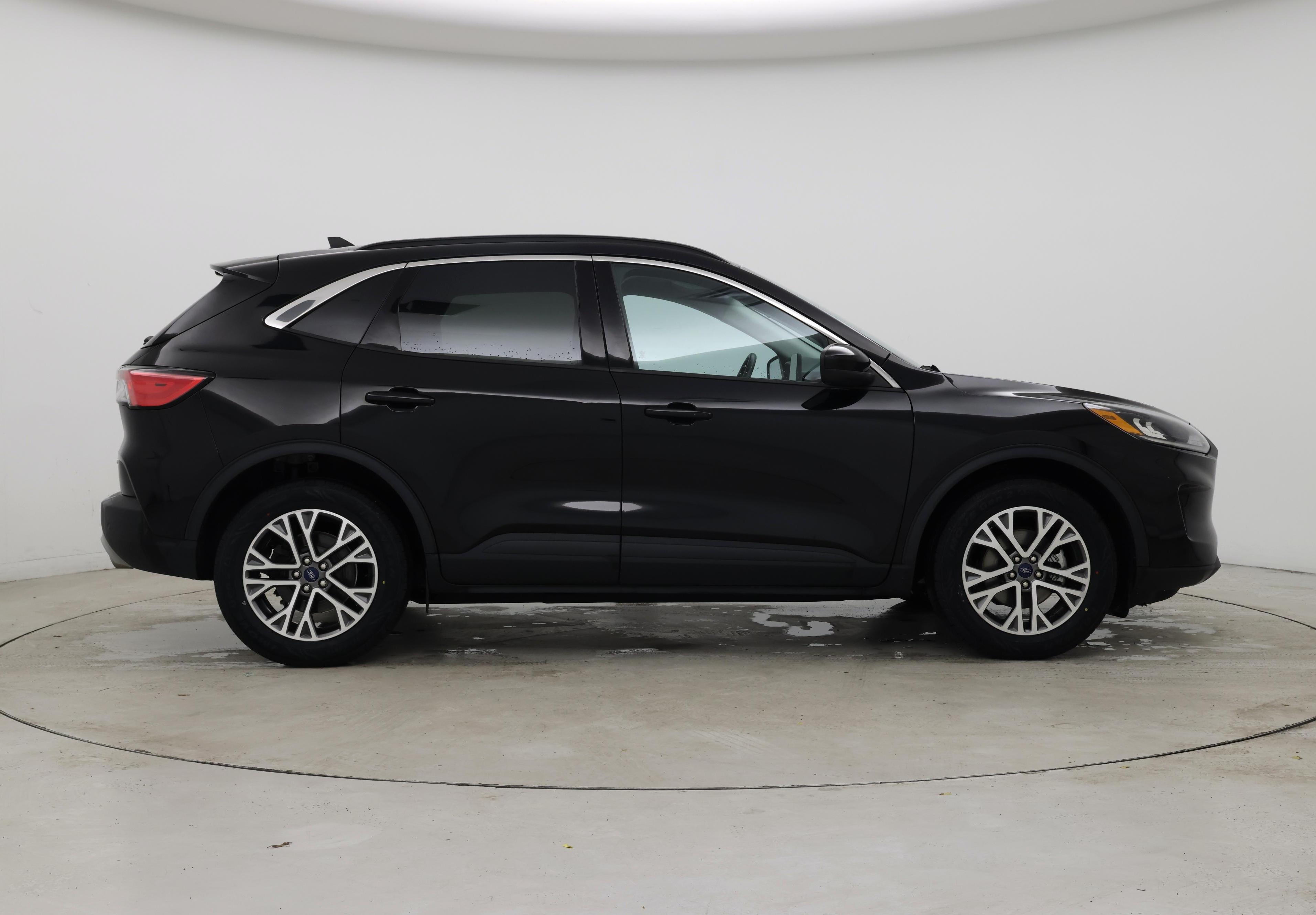 Thumbnail: 2021 Ford Escape - 7