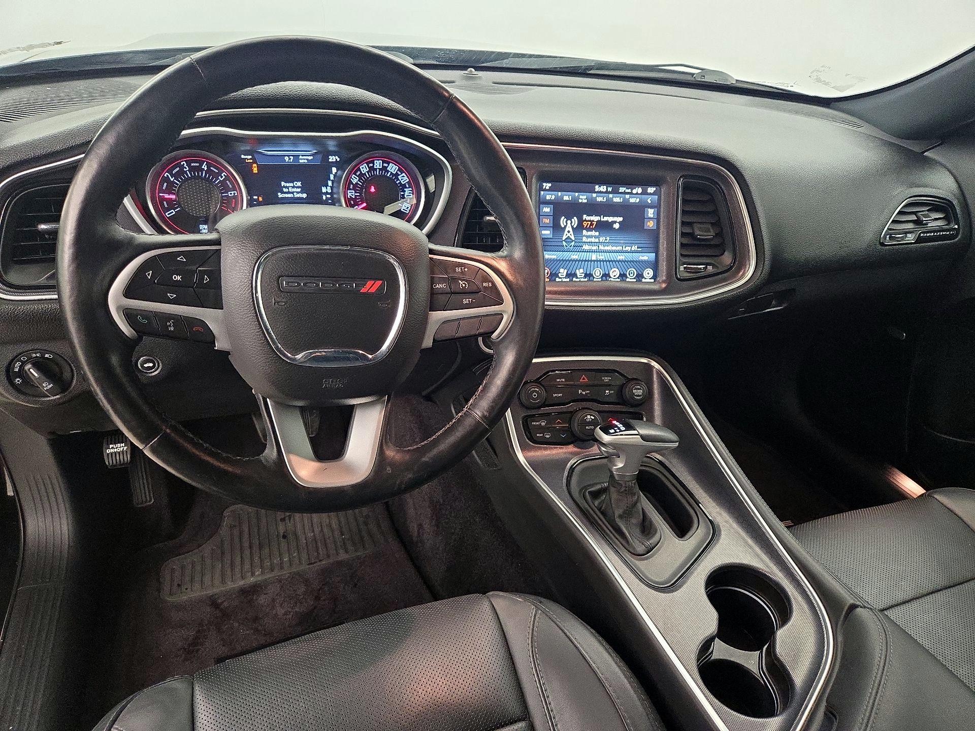 Thumbnail: 2017 Dodge Challenger - 9