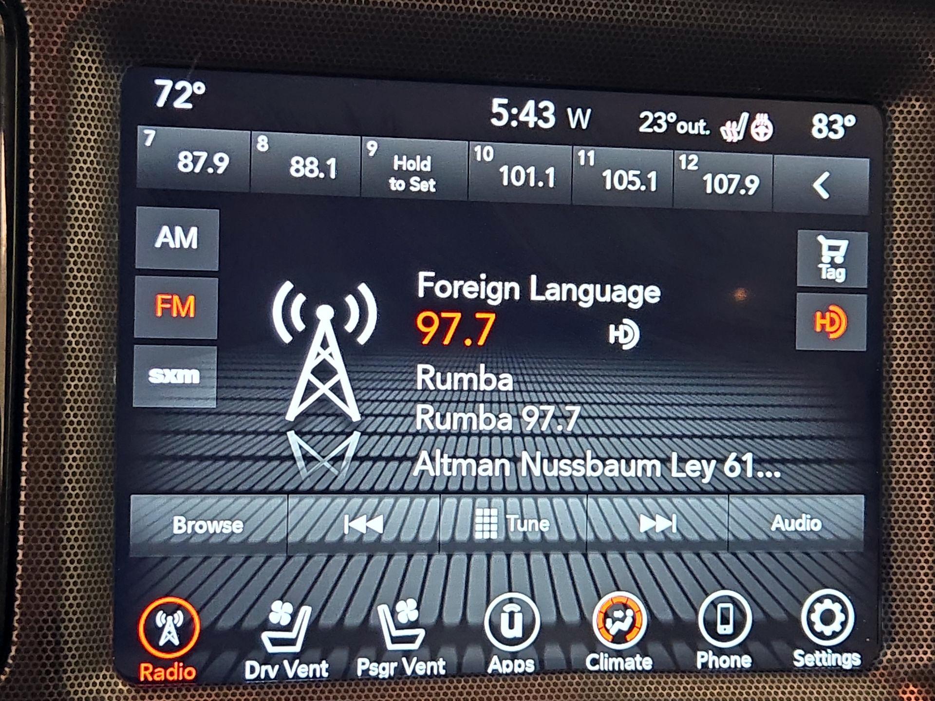 Thumbnail: 2017 Dodge Challenger - 15