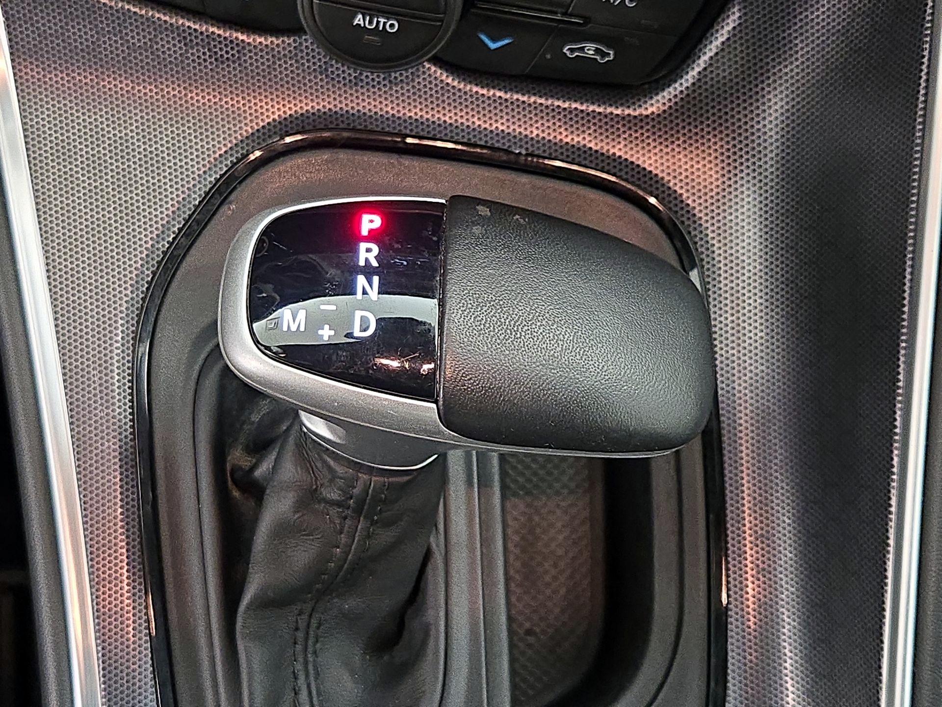 Thumbnail: 2017 Dodge Challenger - 17