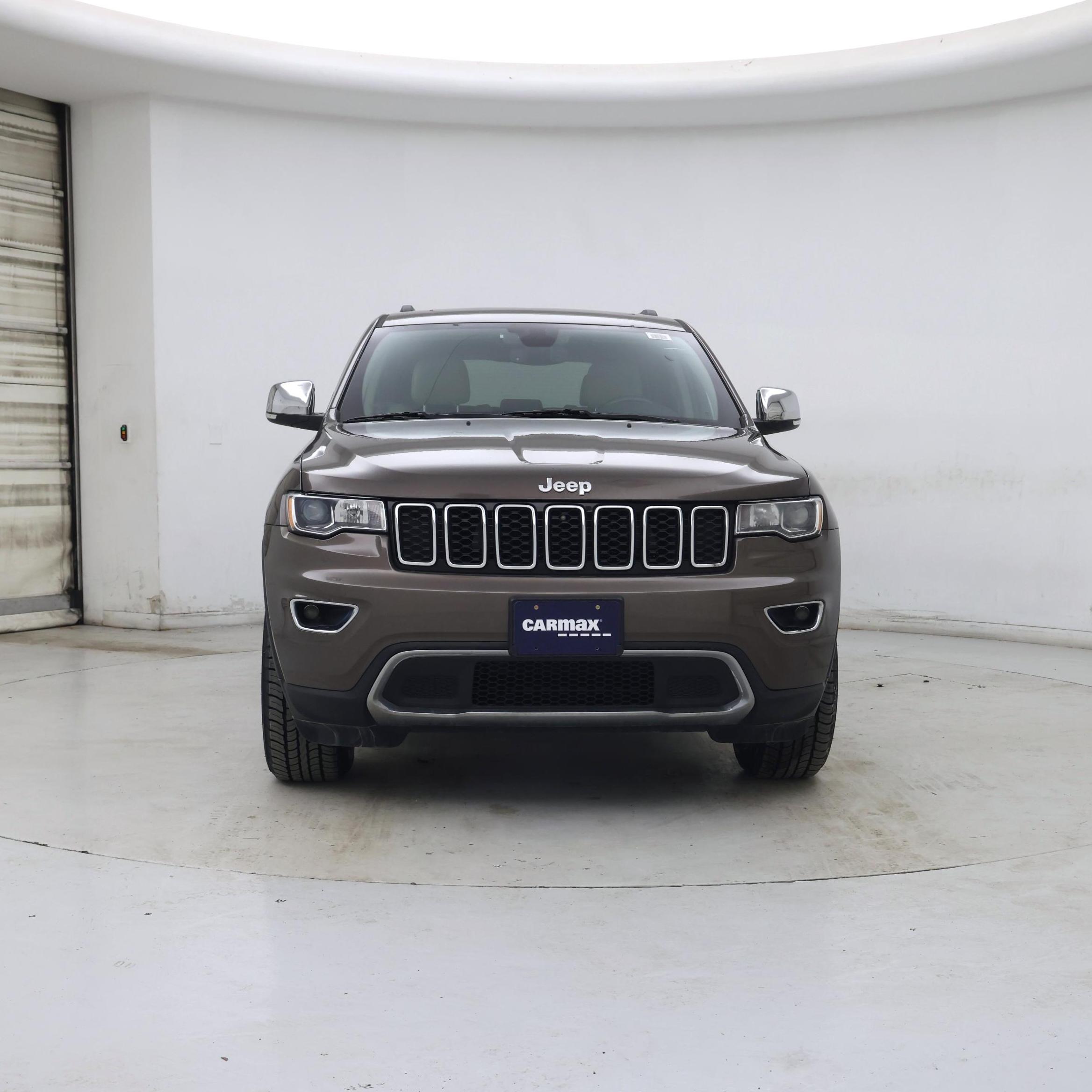 Thumbnail: 2019 Jeep Grand Cherokee - 5