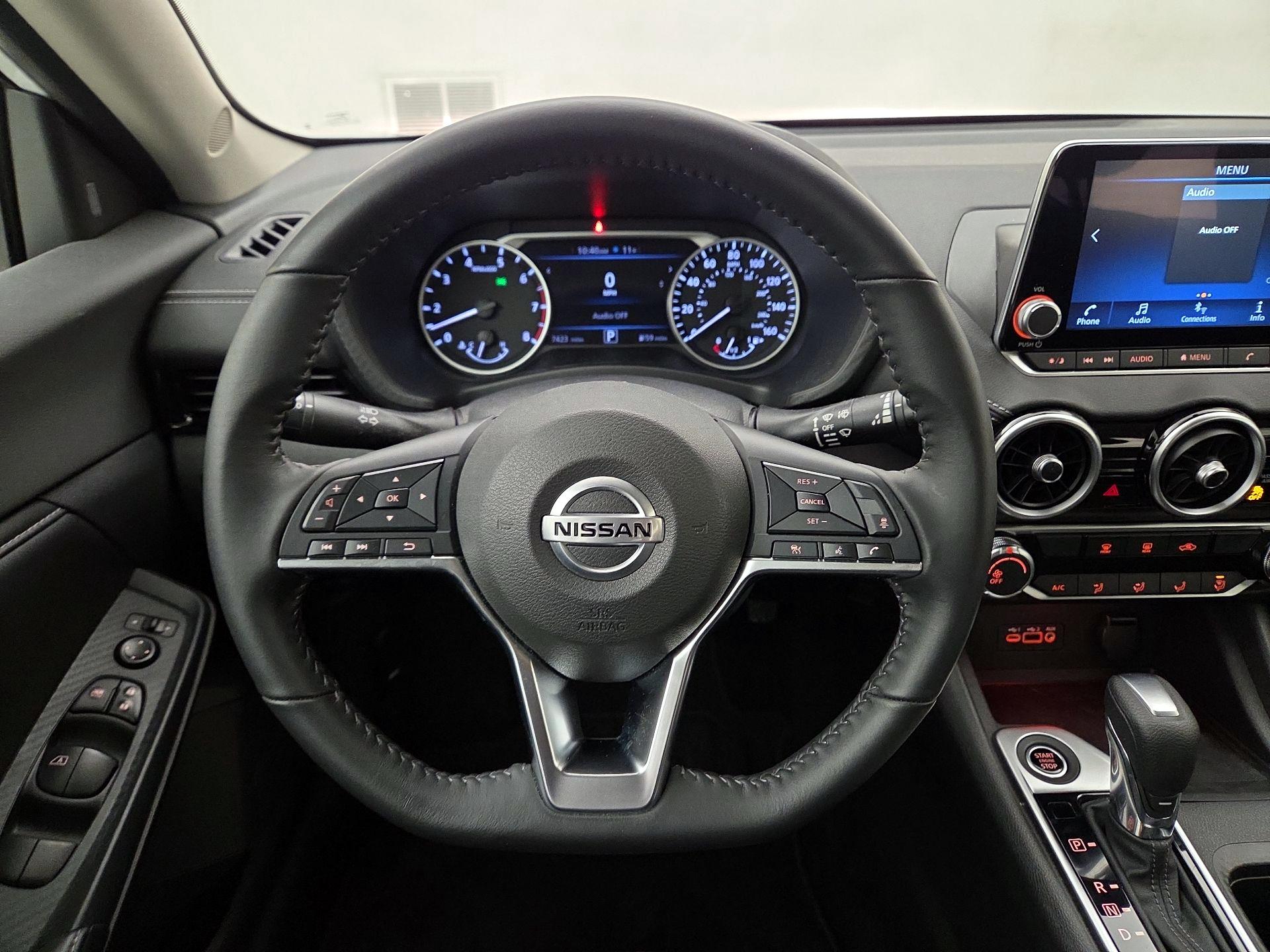 Thumbnail: 2023 Nissan Sentra - 10