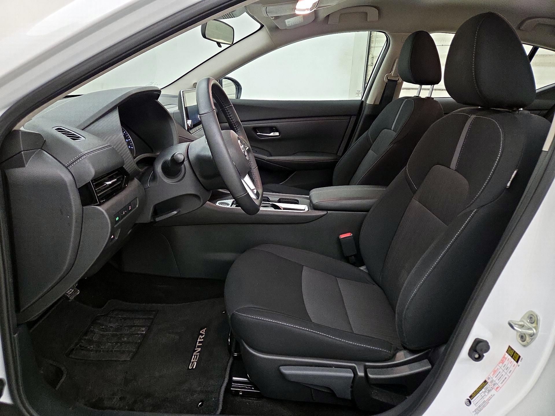 Thumbnail: 2023 Nissan Sentra - 11