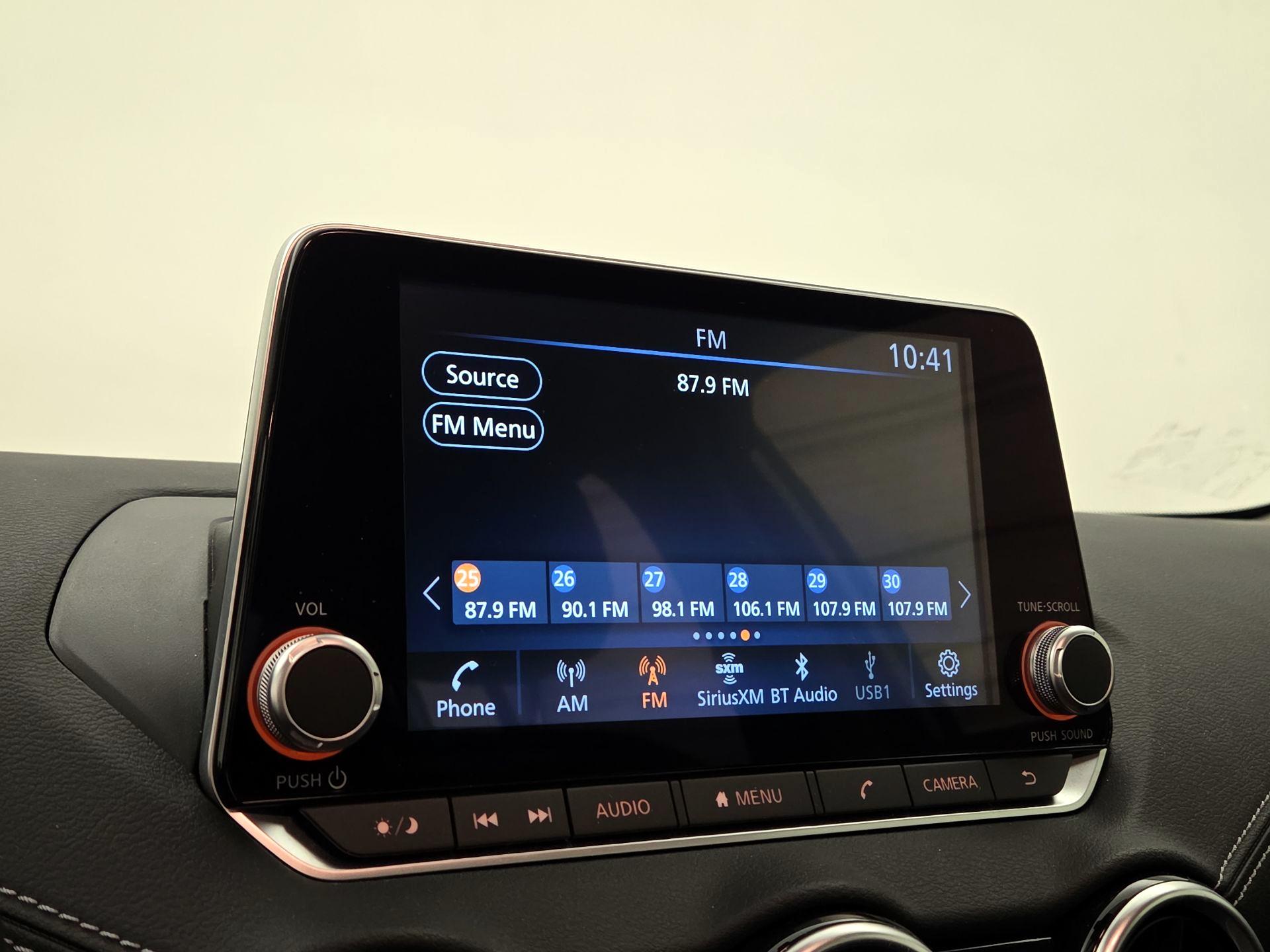 Thumbnail: 2023 Nissan Sentra - 15