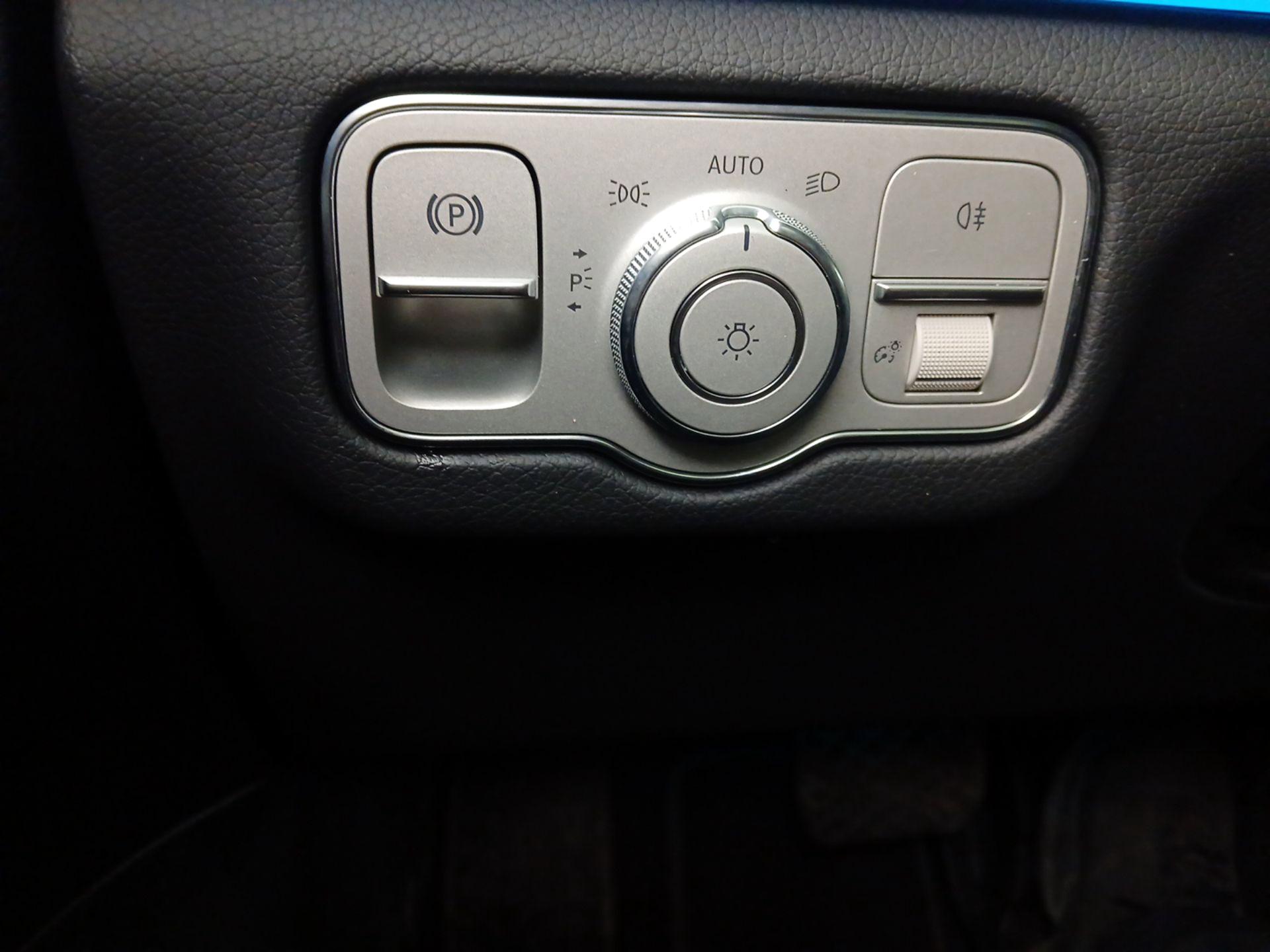 Thumbnail: 2021 Mercedes-Benz GLS - 13