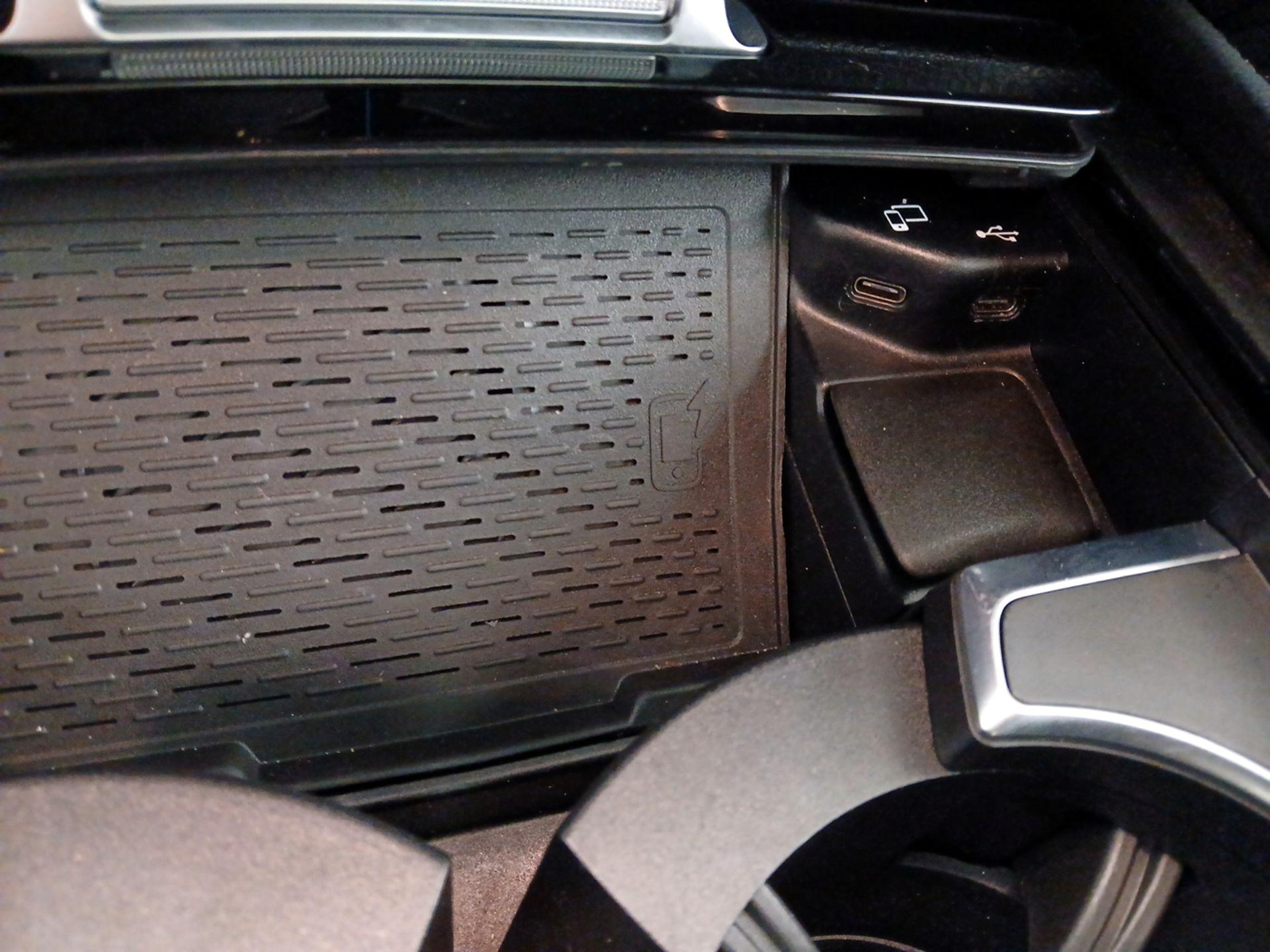 Thumbnail: 2021 Mercedes-Benz GLS - 19