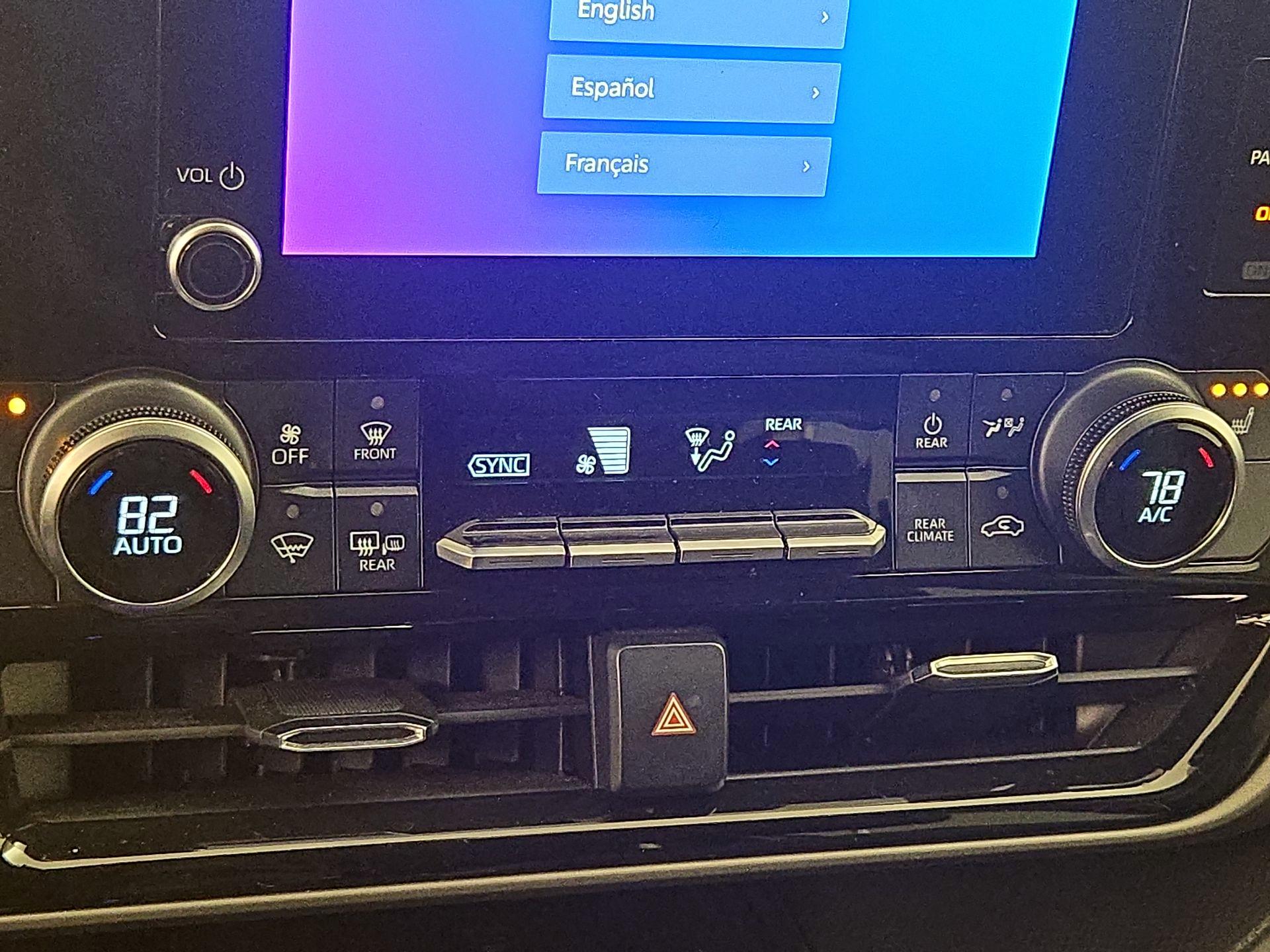 Thumbnail: 2023 Toyota Highlander - 16