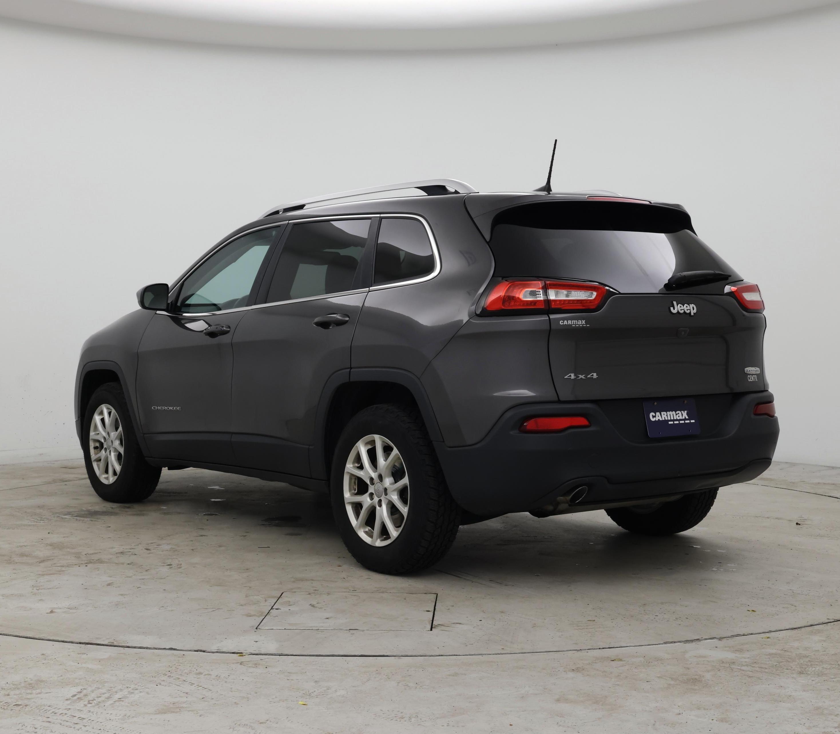 Thumbnail: 2018 Jeep Cherokee - 2