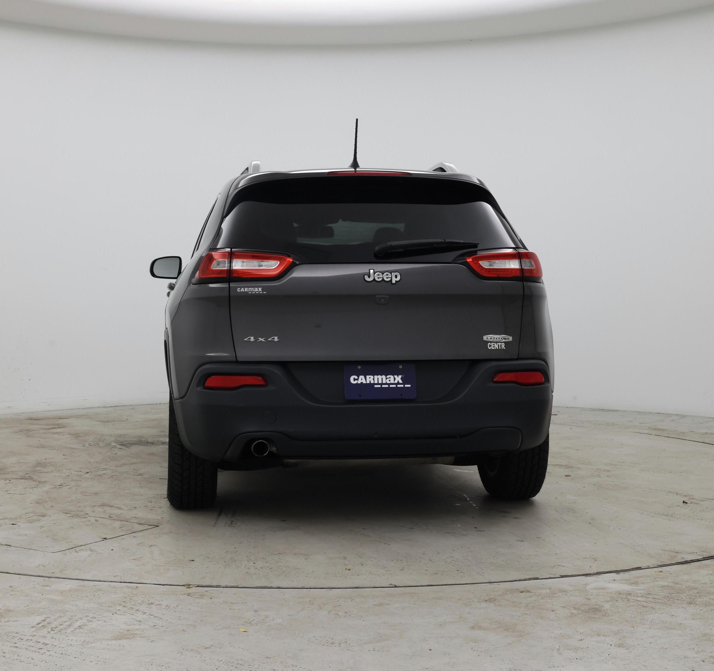 Thumbnail: 2018 Jeep Cherokee - 6