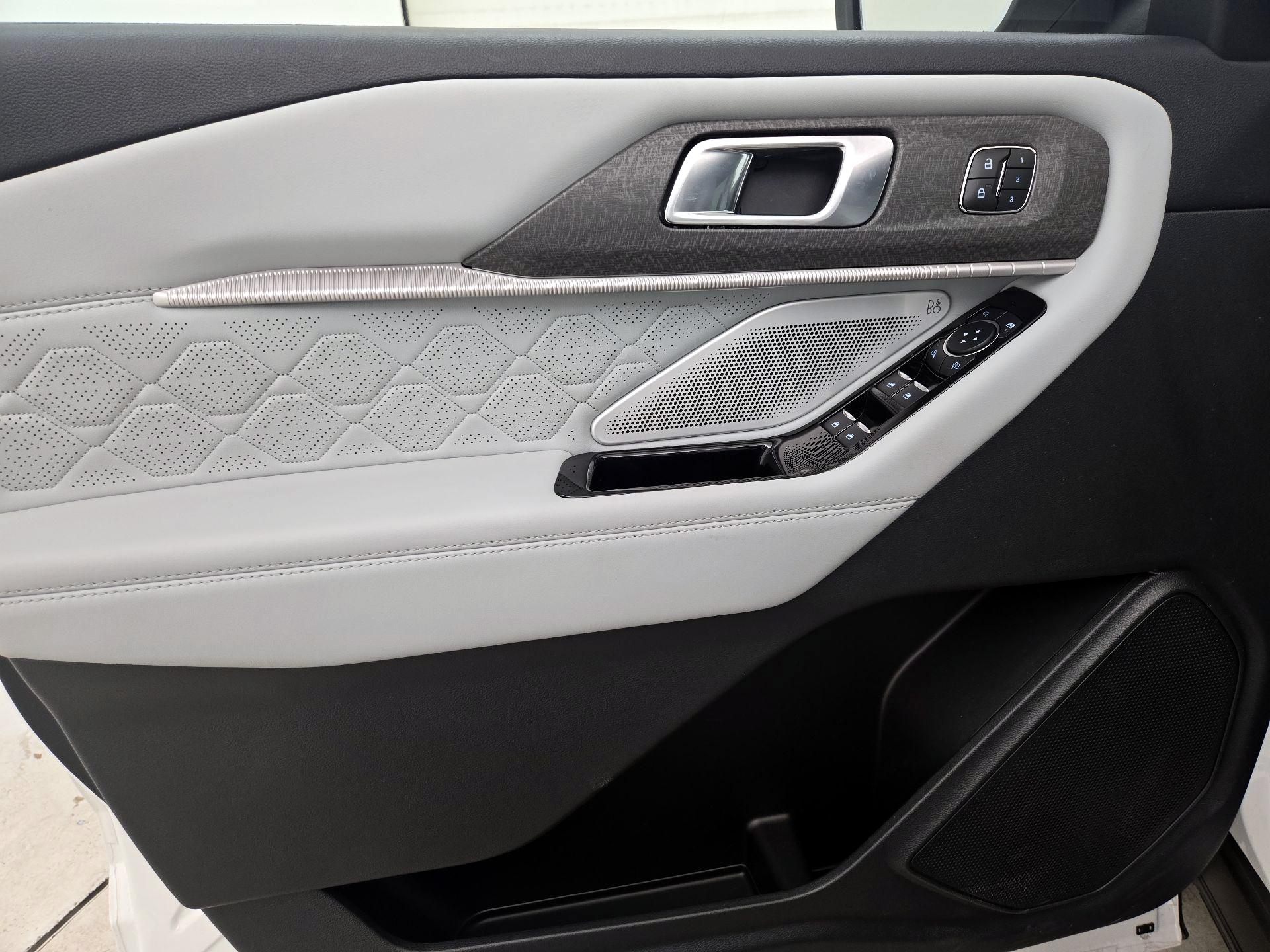 Thumbnail: 2025 Ford Explorer - 12