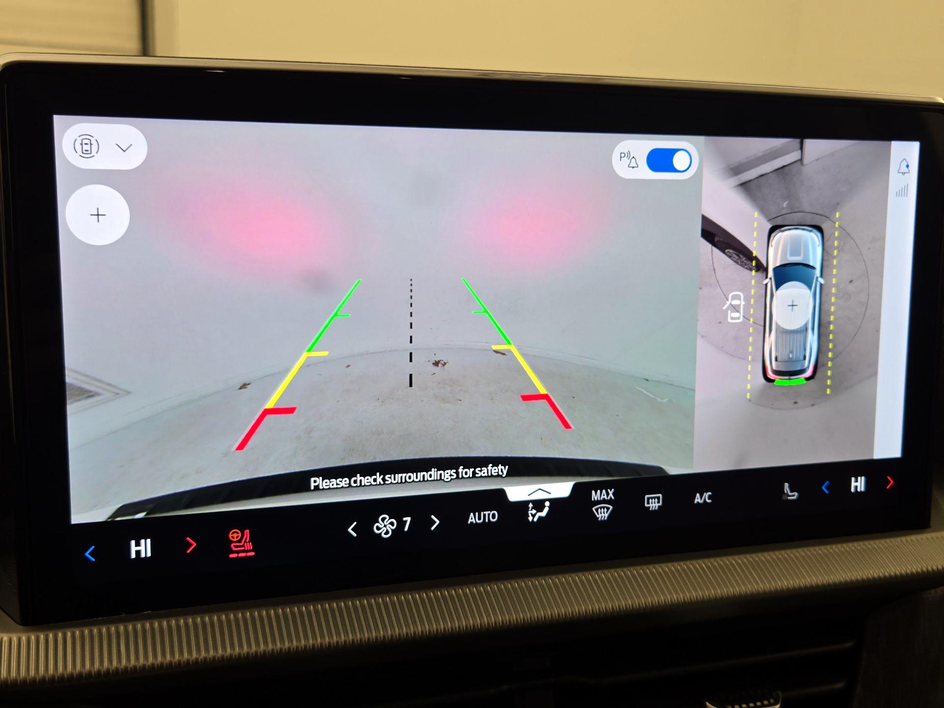 Thumbnail: 2025 Ford Explorer - 14