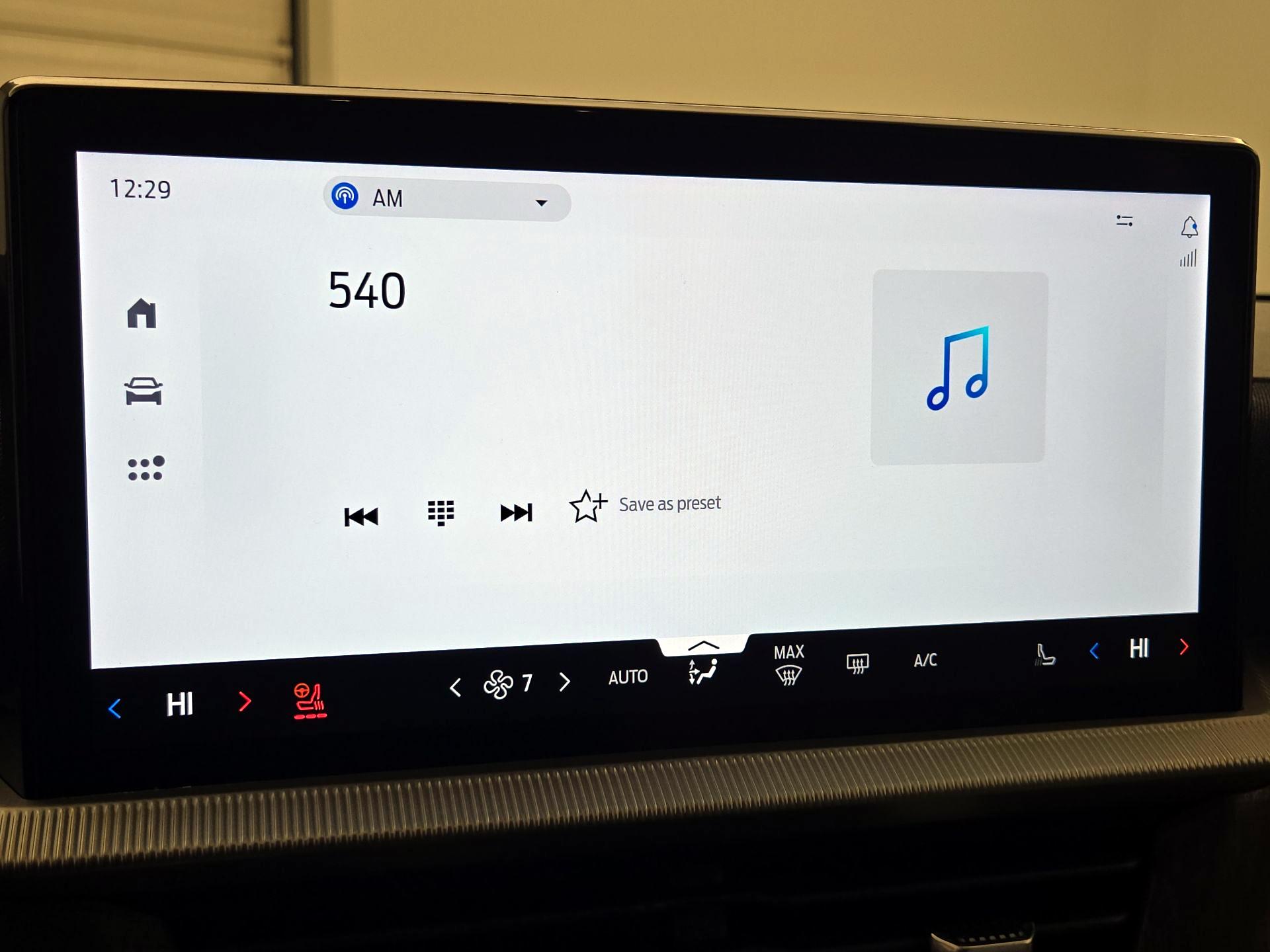 Thumbnail: 2025 Ford Explorer - 15