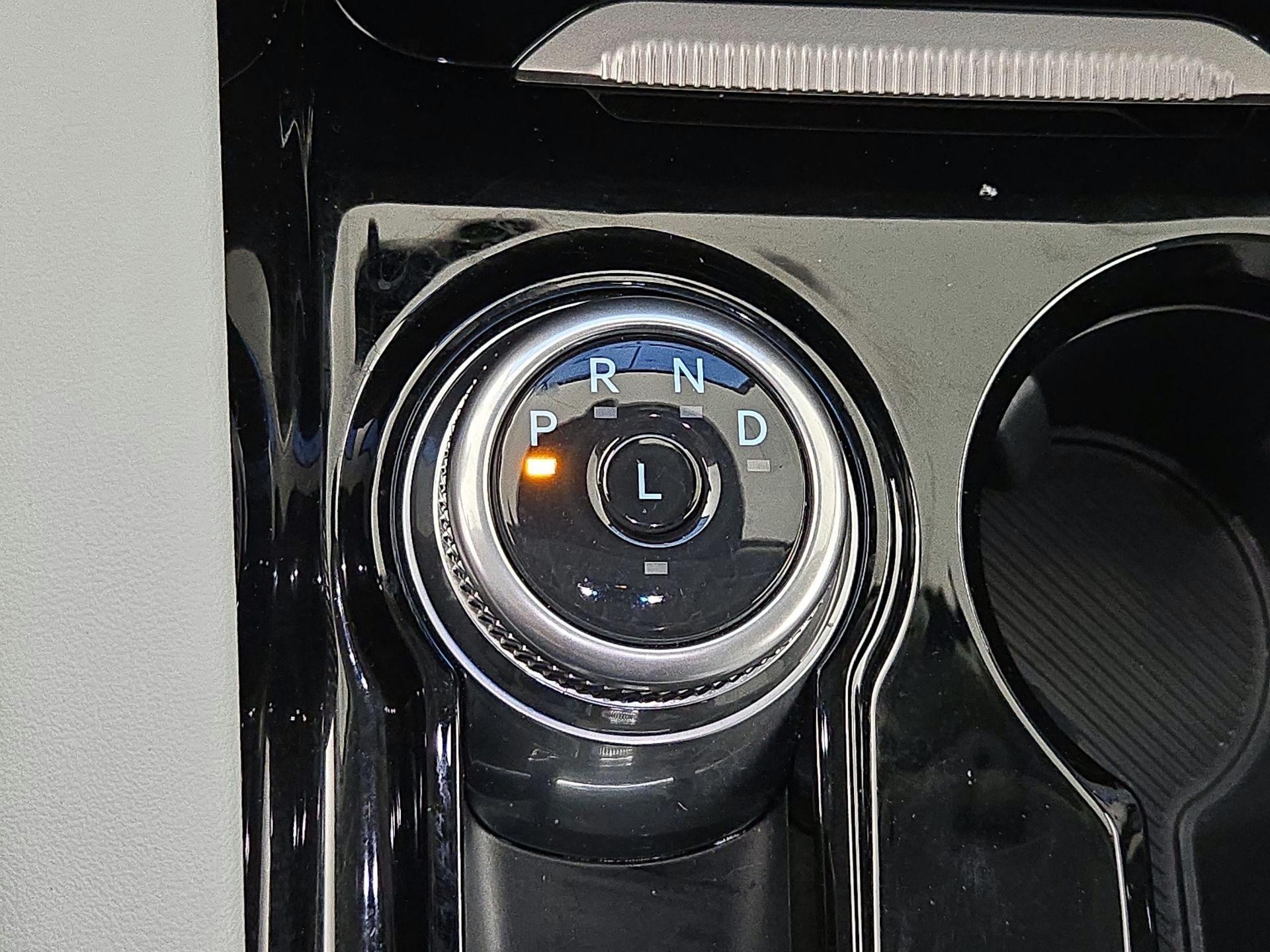 Thumbnail: 2025 Ford Explorer - 17