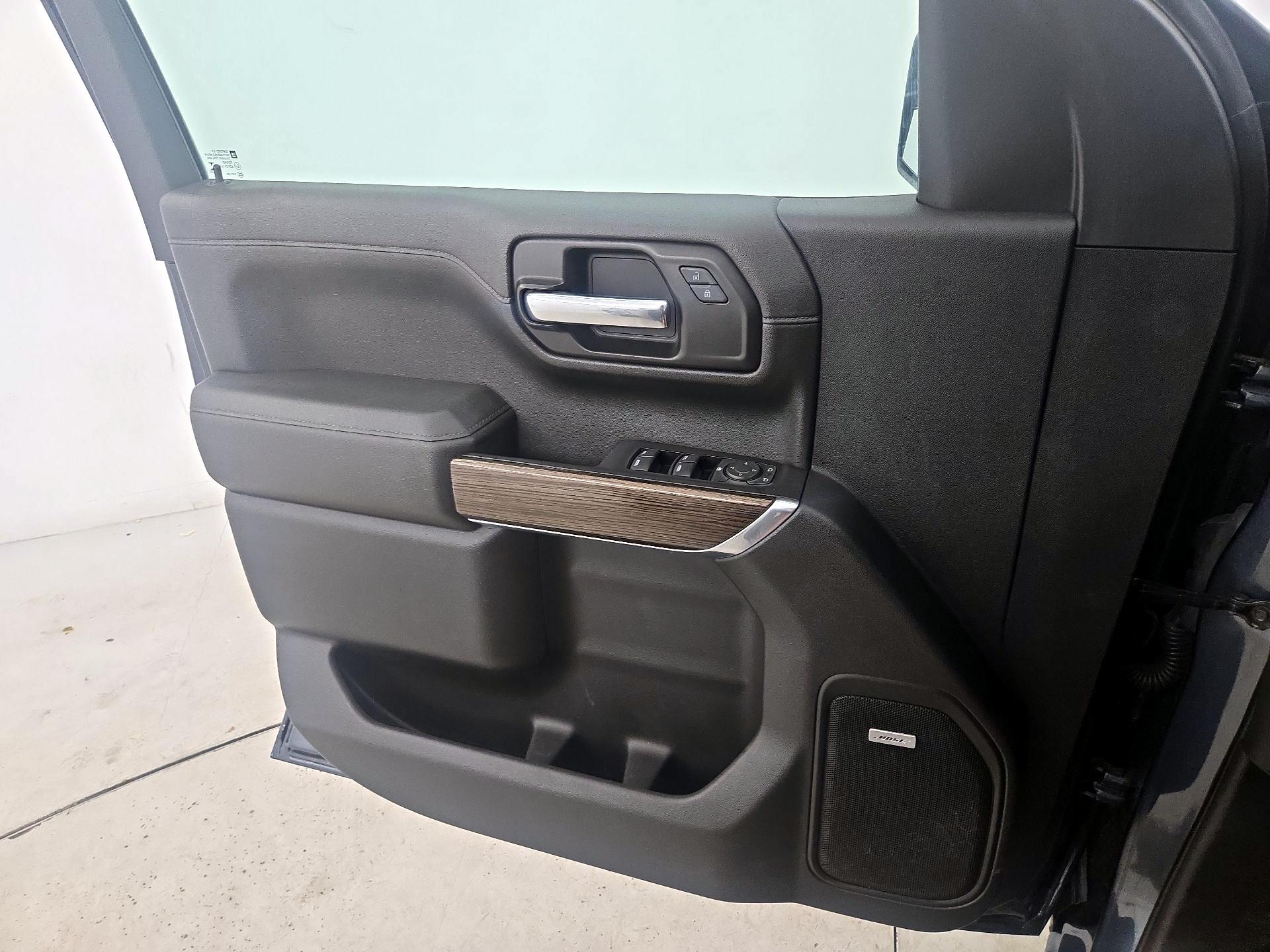 Thumbnail: 2021 Chevrolet Silverado 1500 - 12