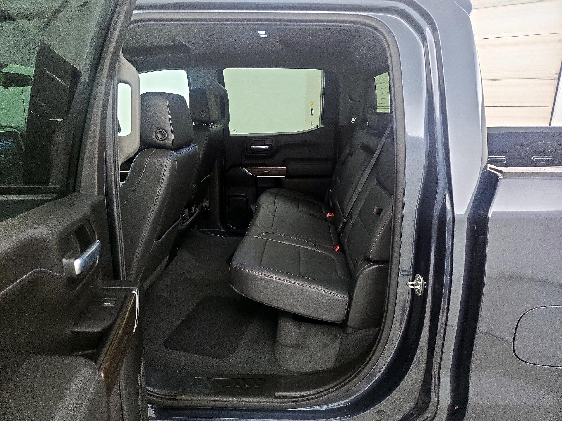 Thumbnail: 2021 Chevrolet Silverado 1500 - 19