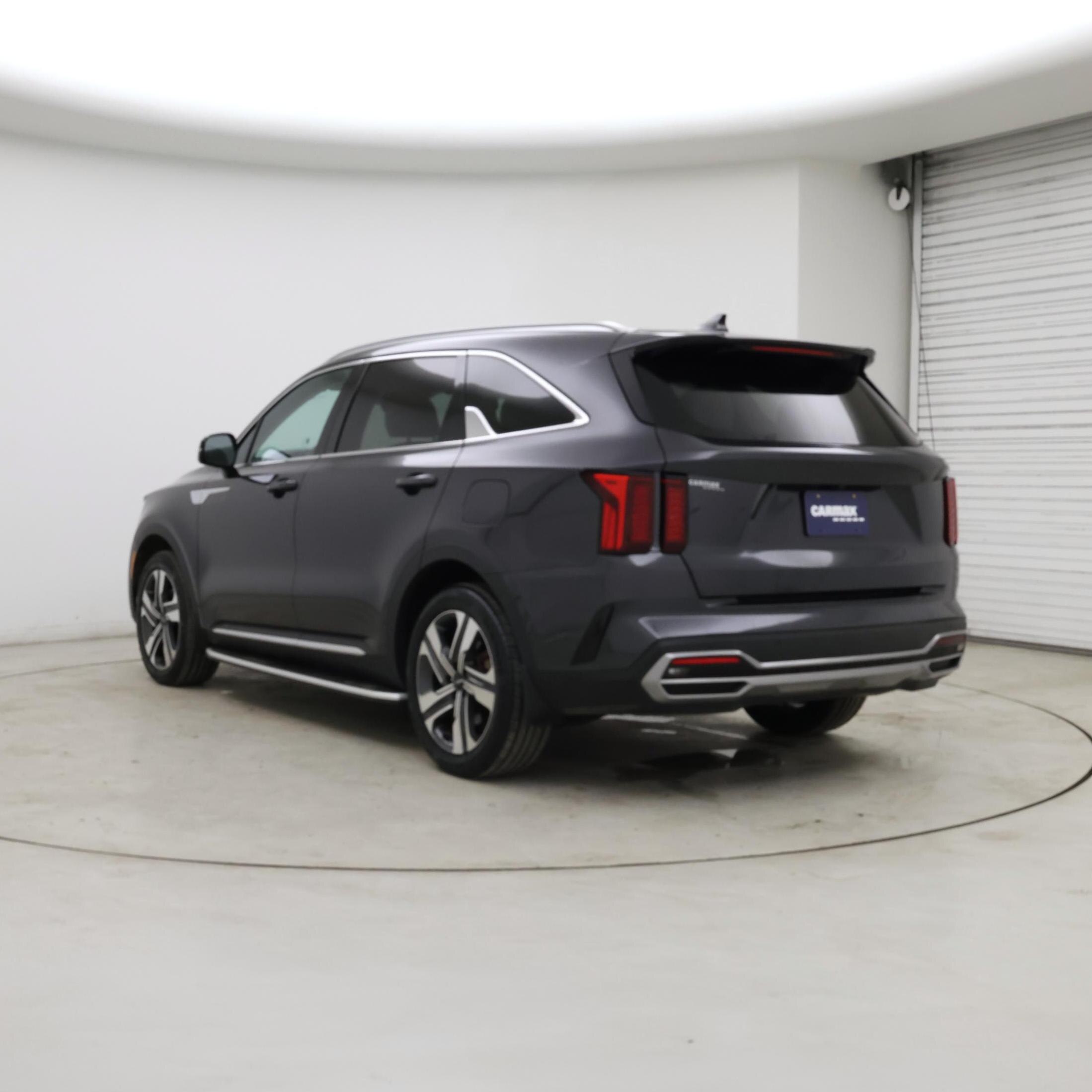 Thumbnail: 2023 Kia Sorento - 2