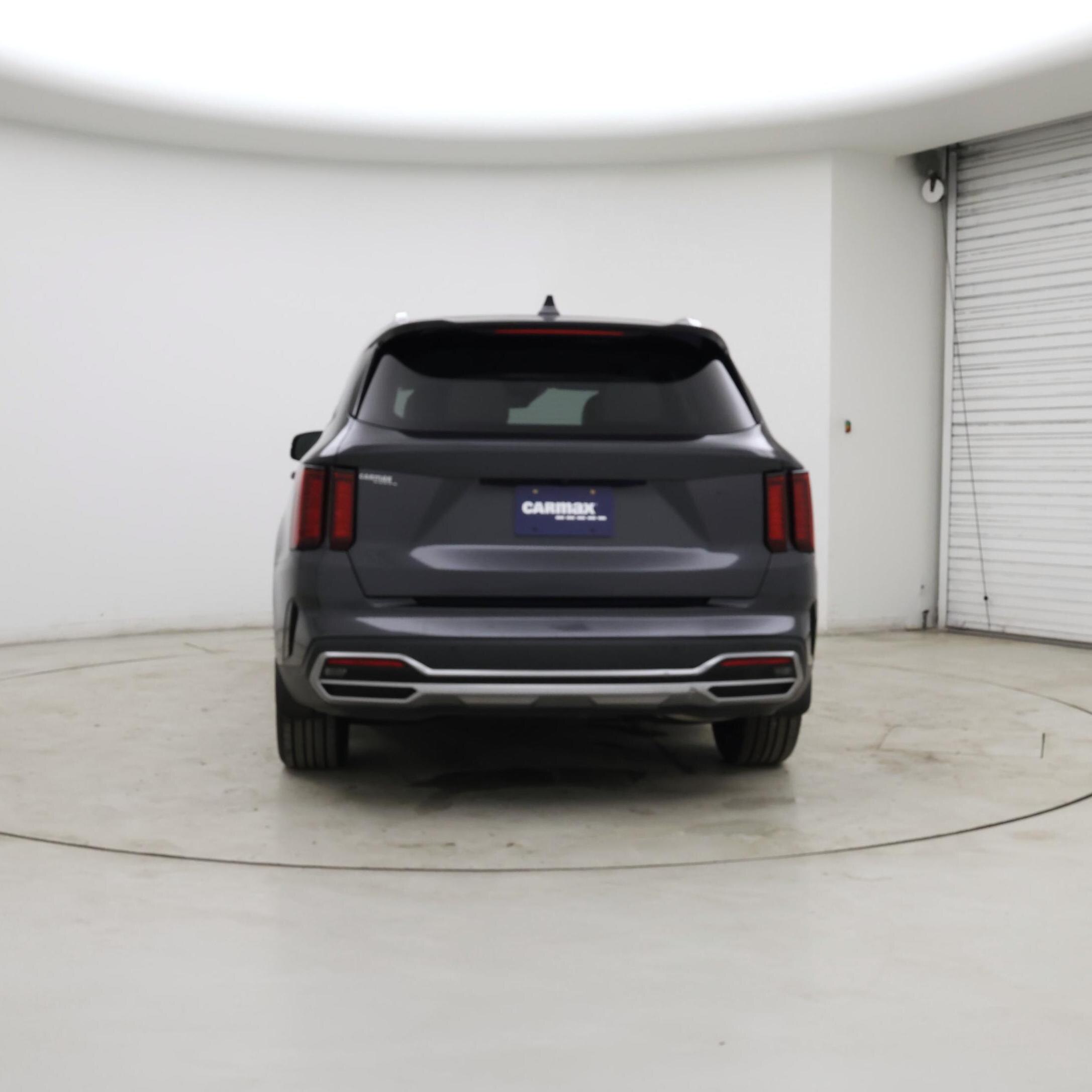 Thumbnail: 2023 Kia Sorento - 6