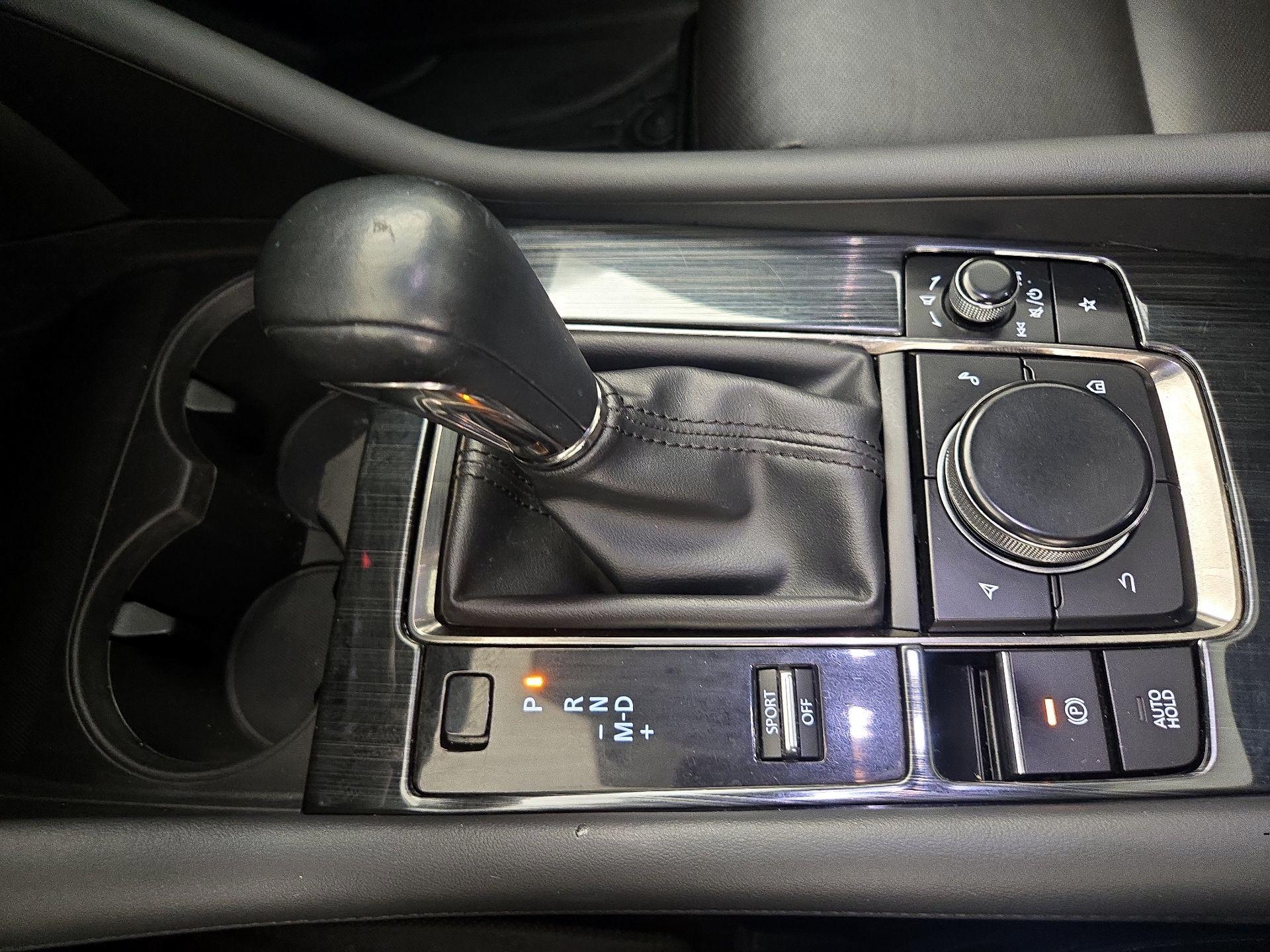 Thumbnail: 2021 Mazda Mazda3 - 18