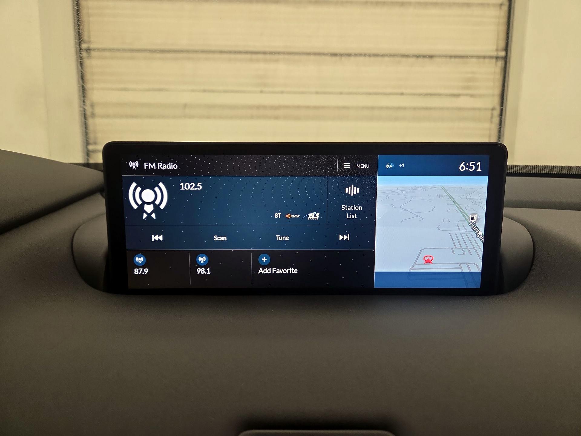 Thumbnail: 2025 Acura TLX - 16