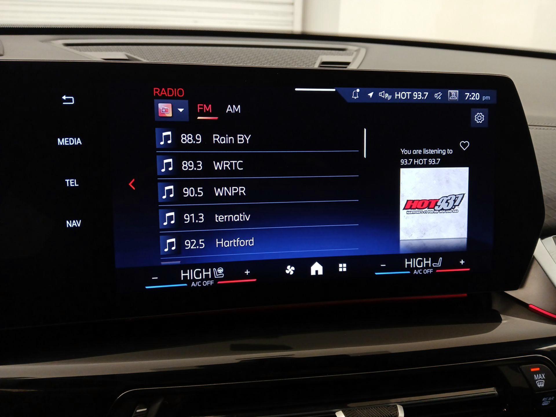 Thumbnail: 2025 BMW X2 - 14