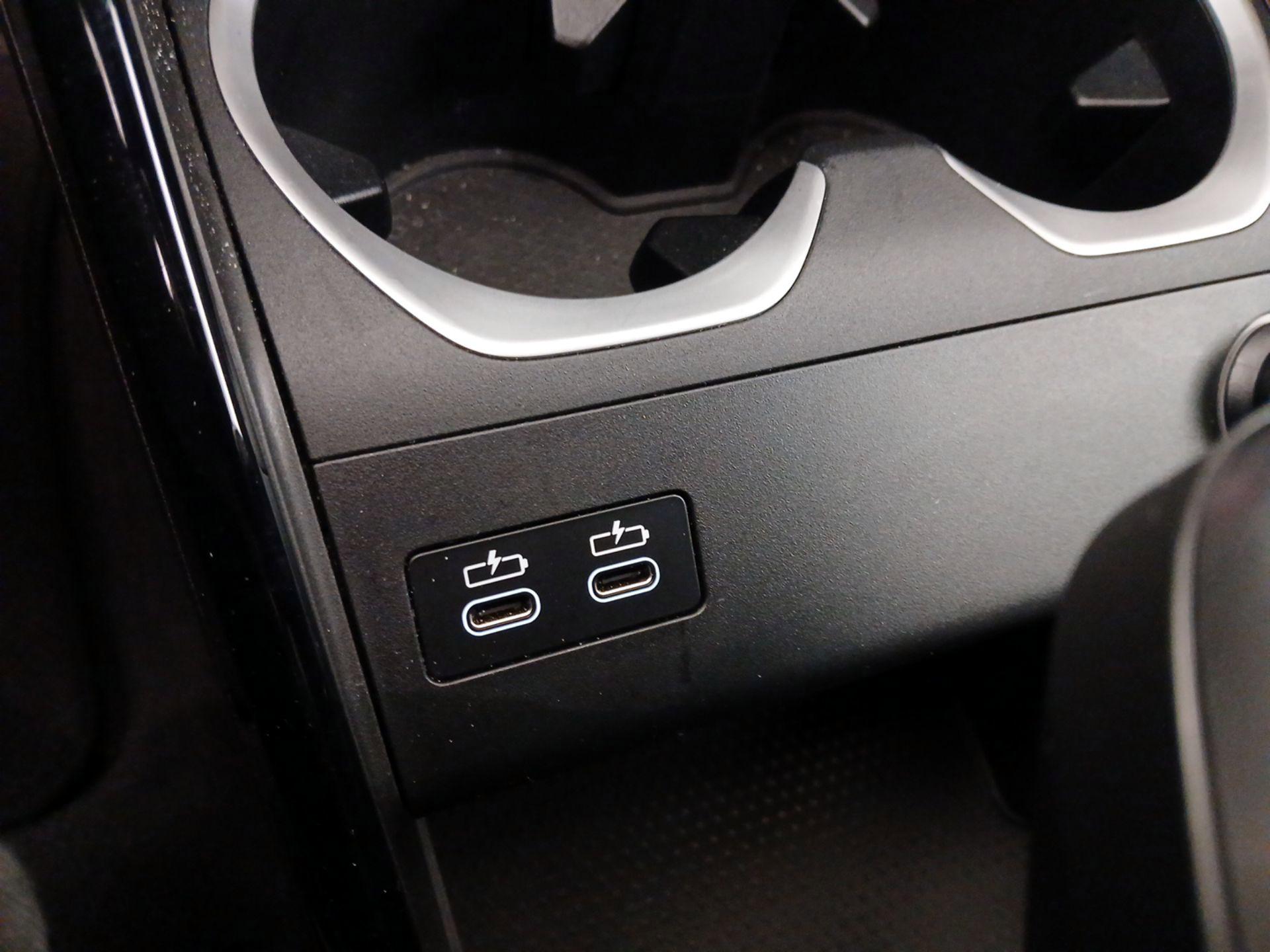 Thumbnail: 2025 BMW X2 - 19