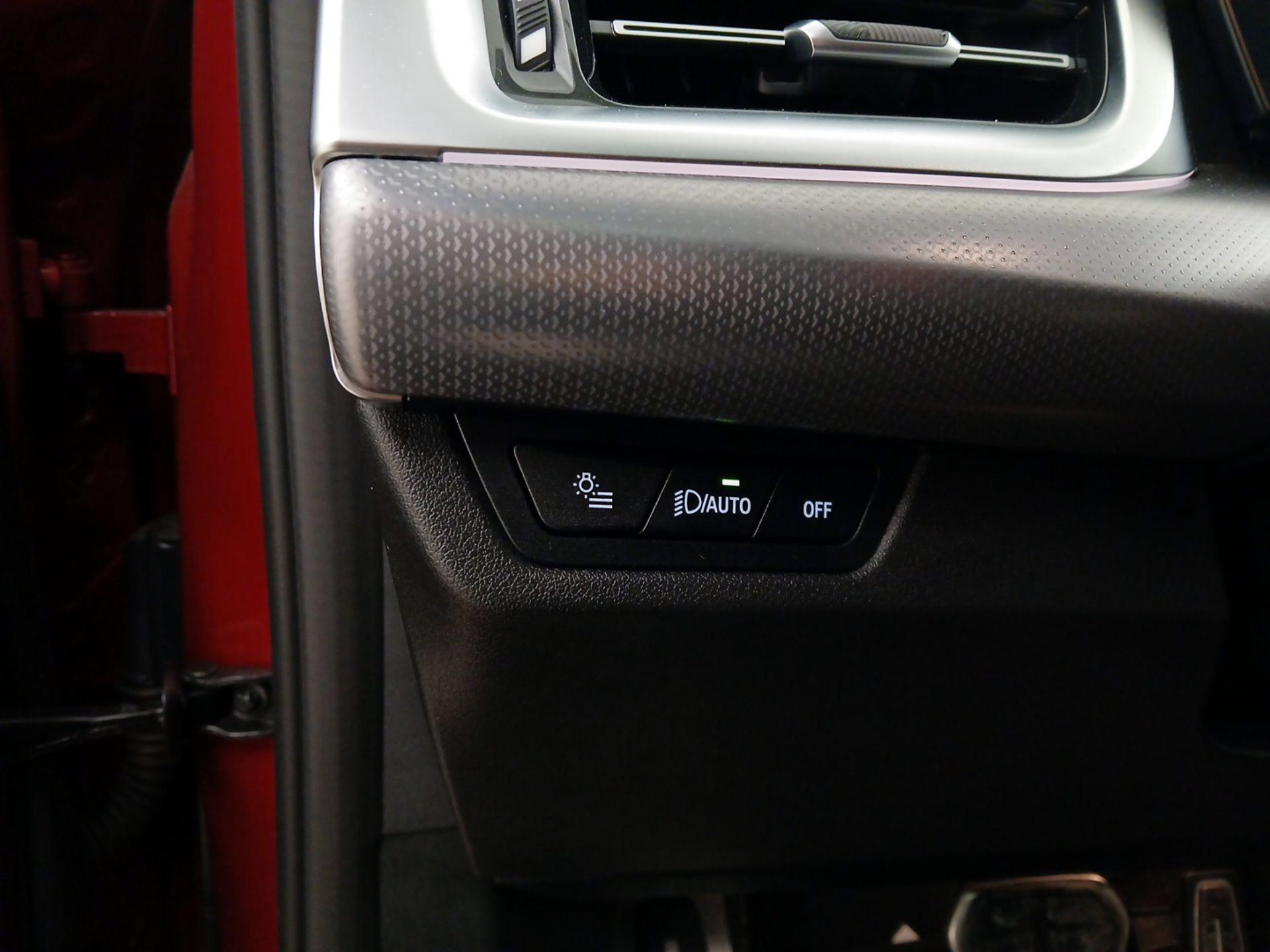 Thumbnail: 2025 BMW X2 - 13