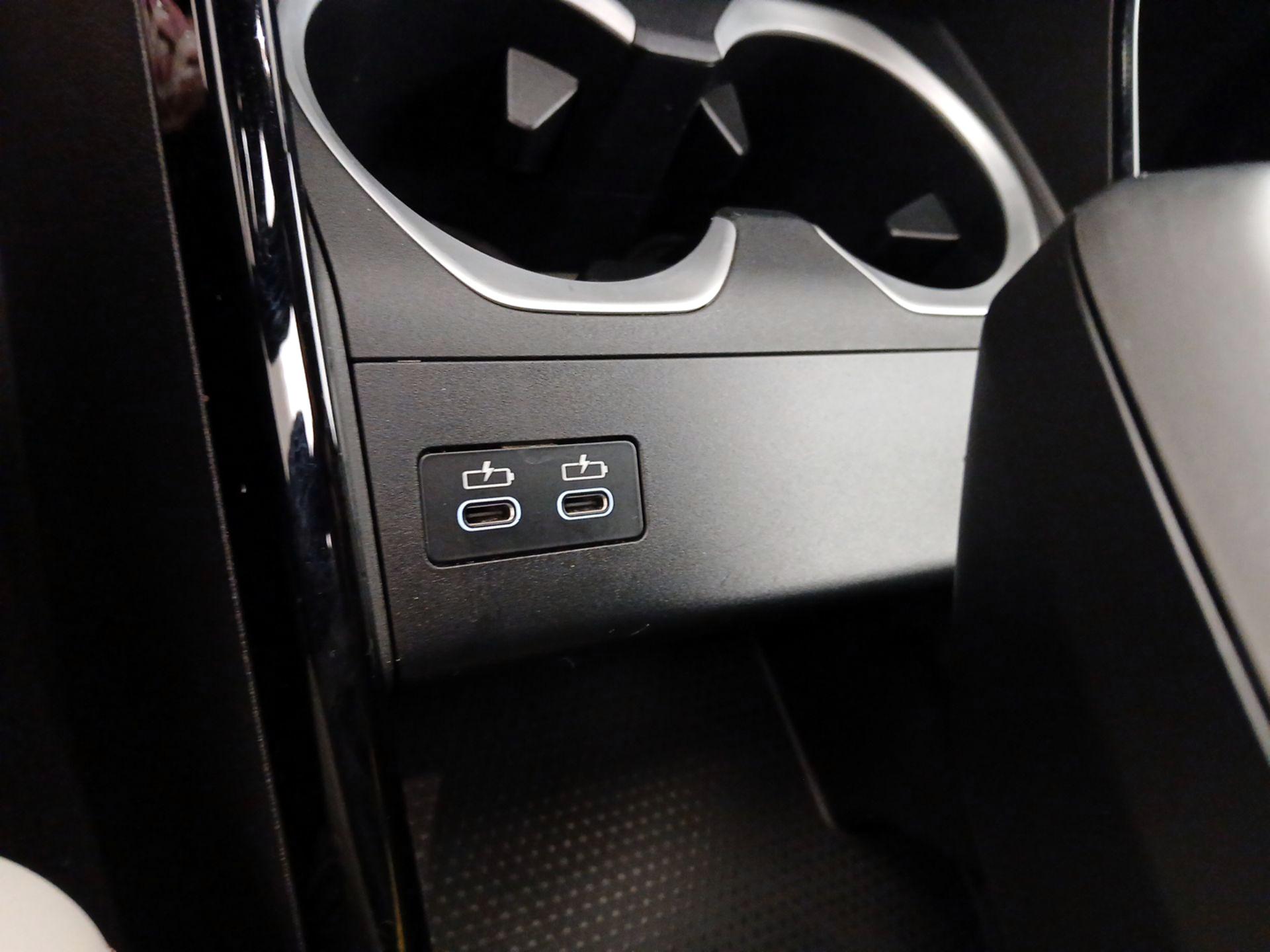 Thumbnail: 2025 BMW X2 - 18