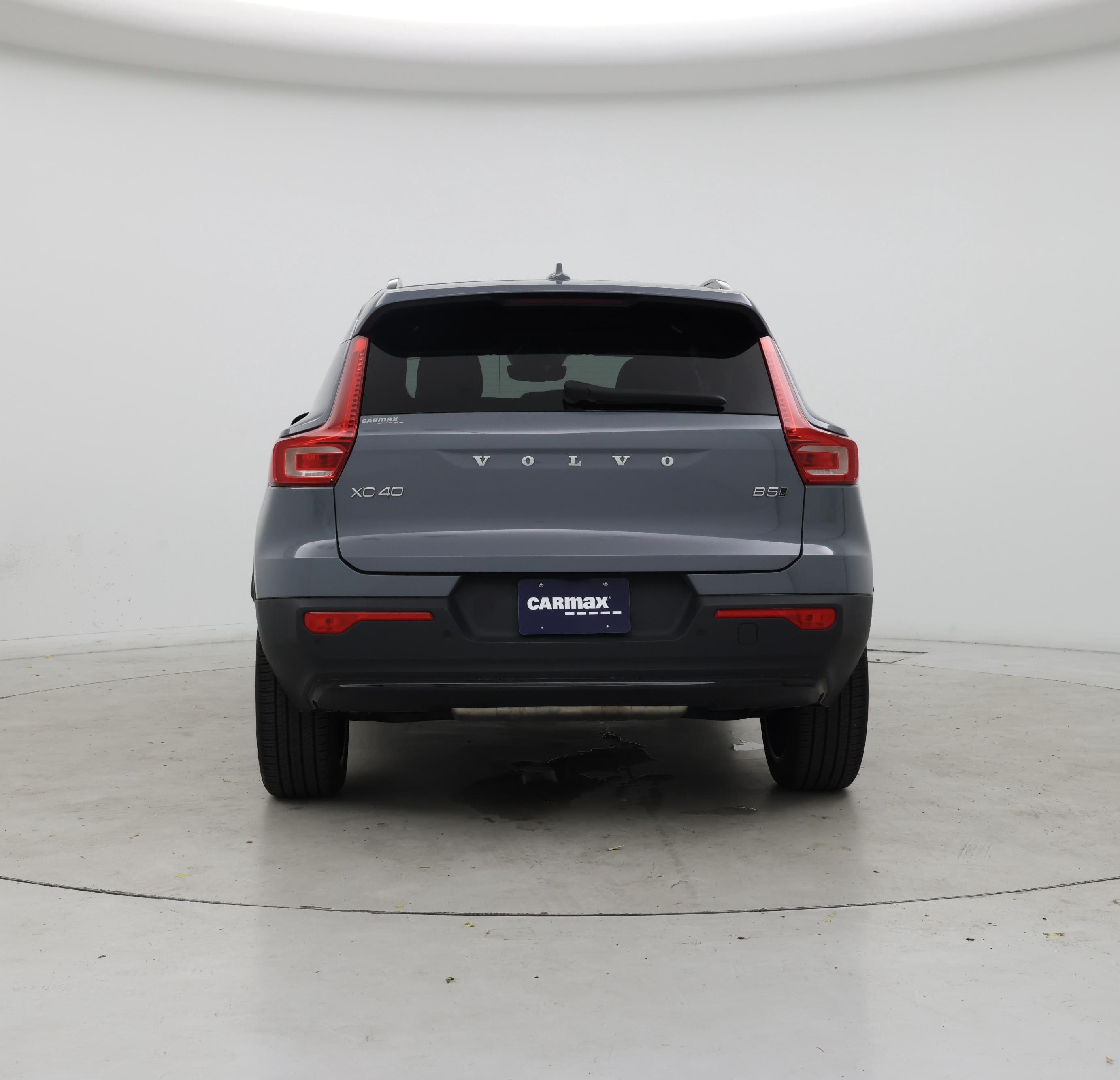 Thumbnail: 2023 Volvo XC40 - 6