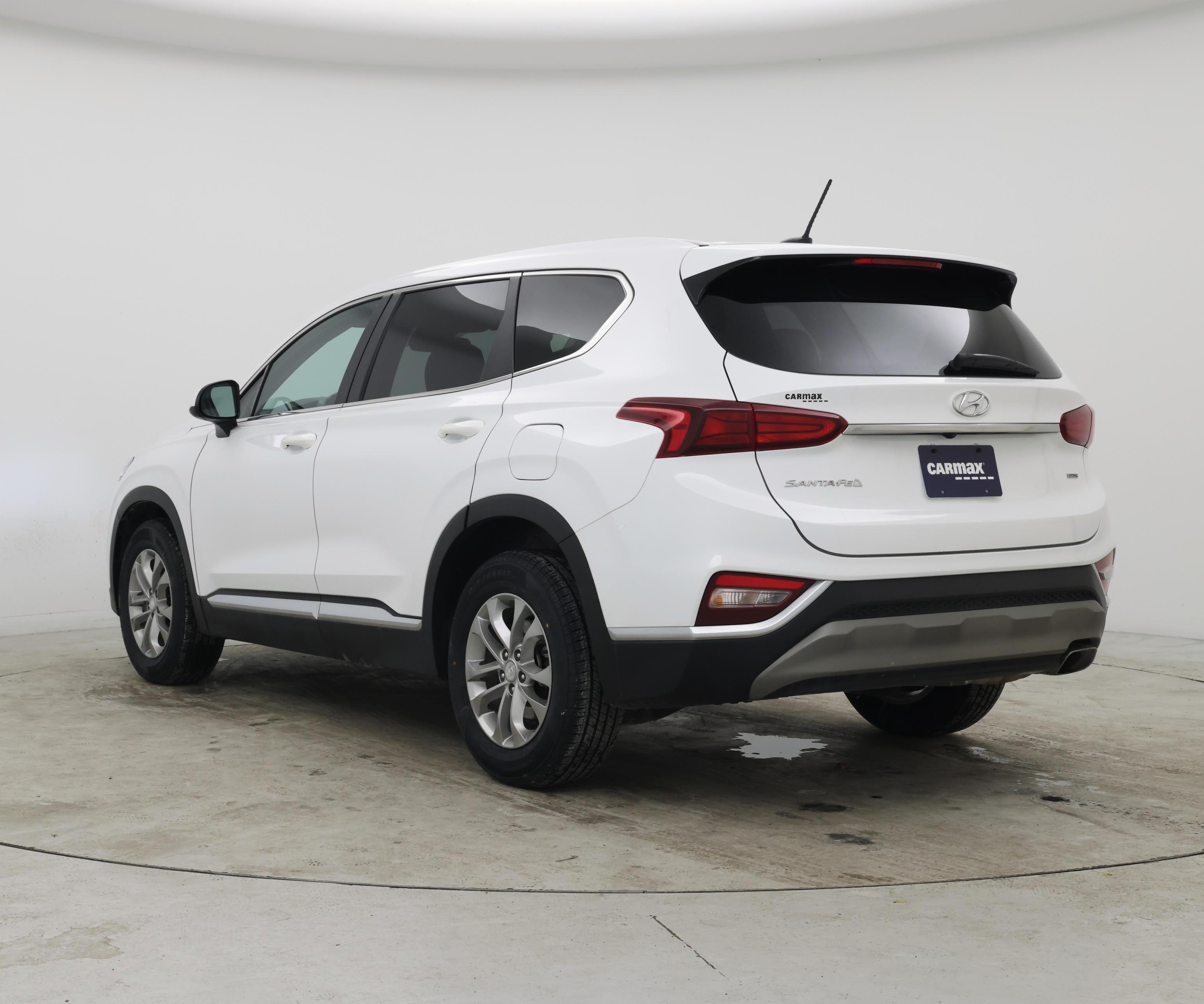 Thumbnail: 2019 Hyundai Santa Fe - 2