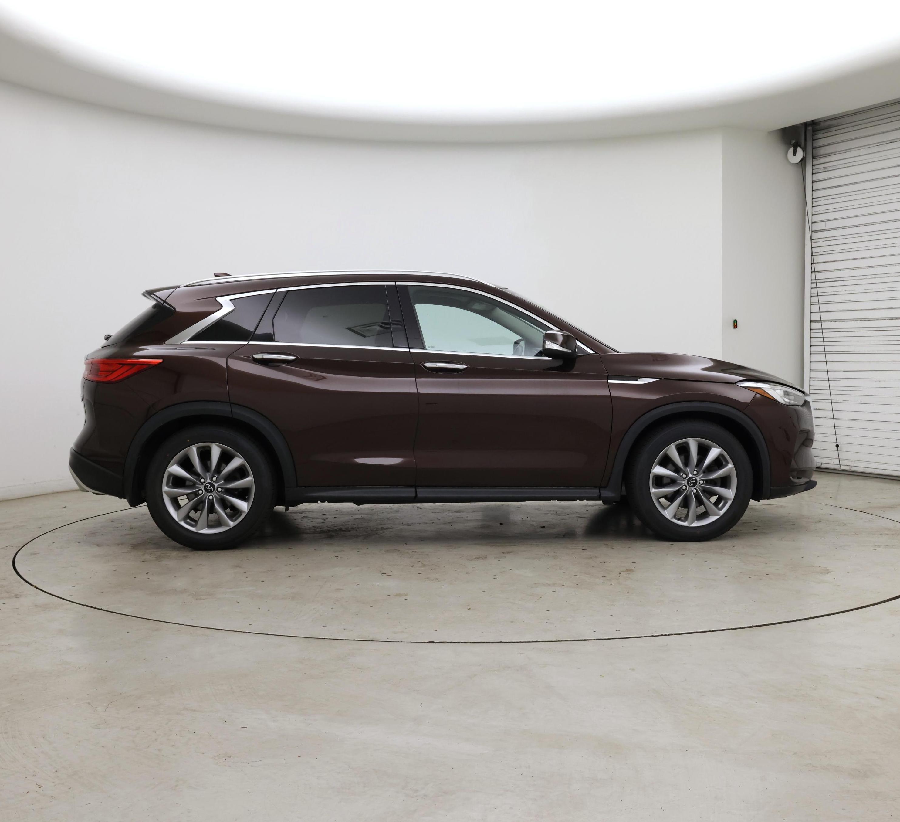 Thumbnail: 2020 INFINITI QX50 - 7