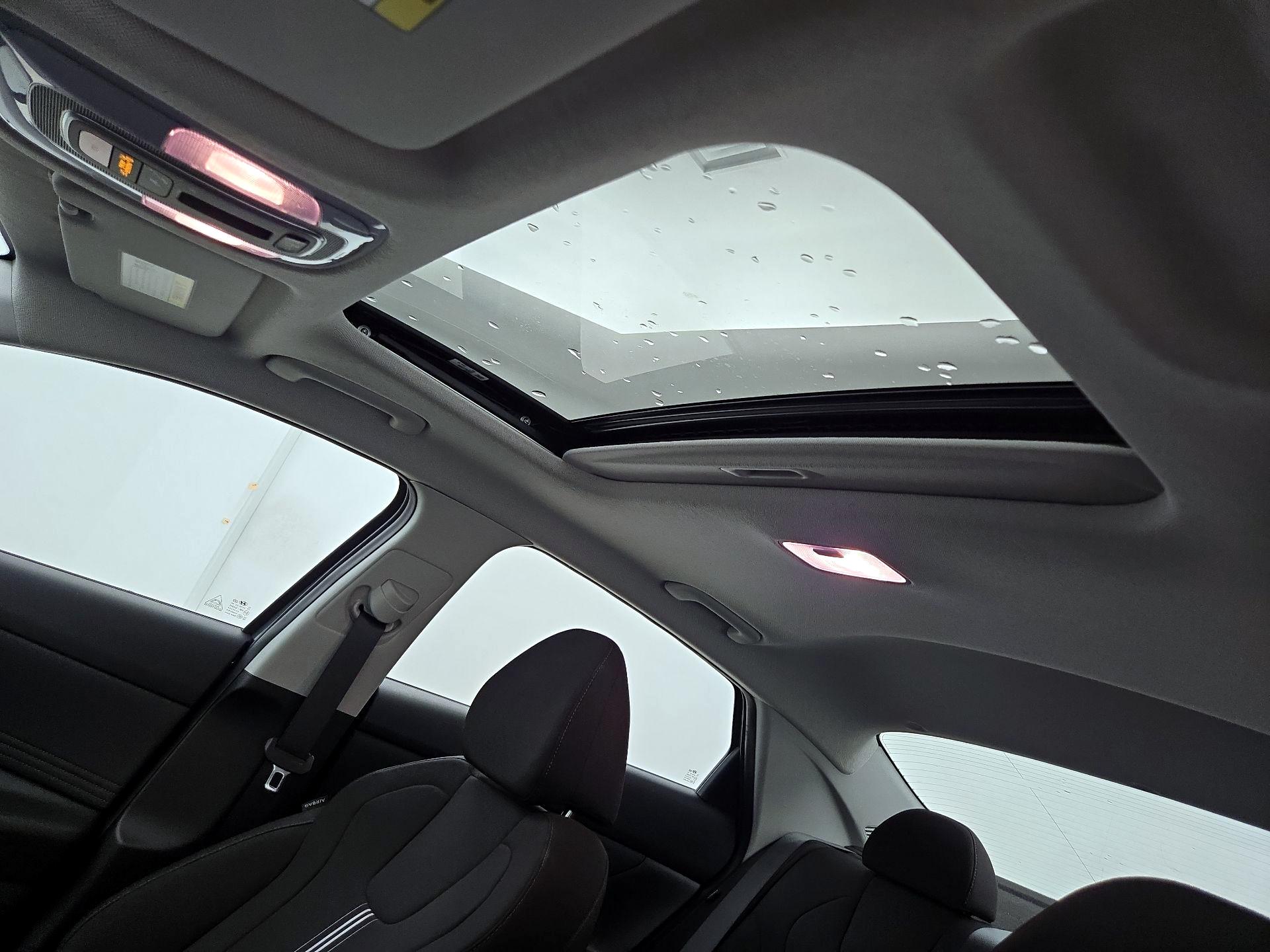 Thumbnail: 2024 Hyundai Elantra - 20