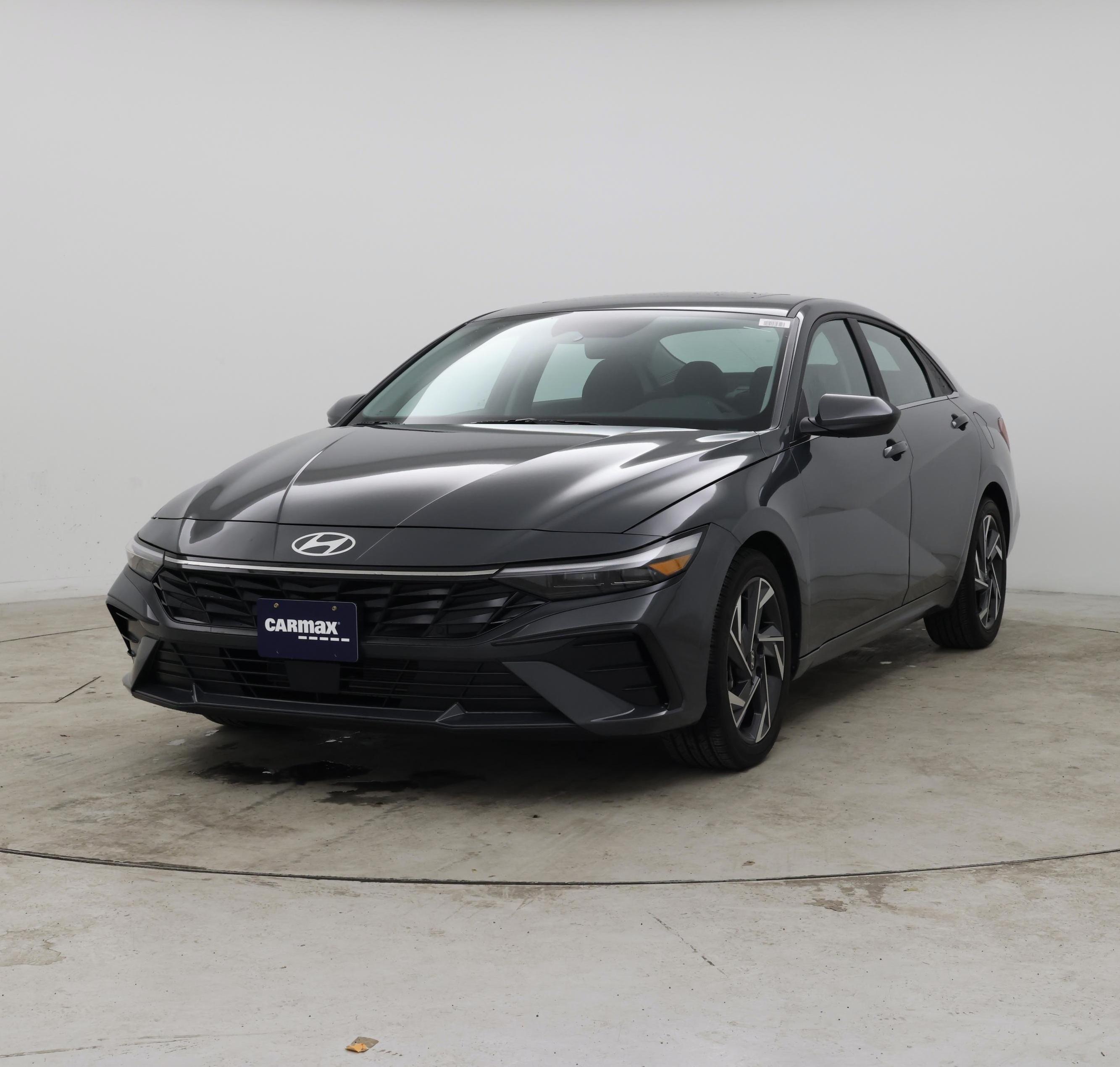 Thumbnail: 2024 Hyundai Elantra - 4