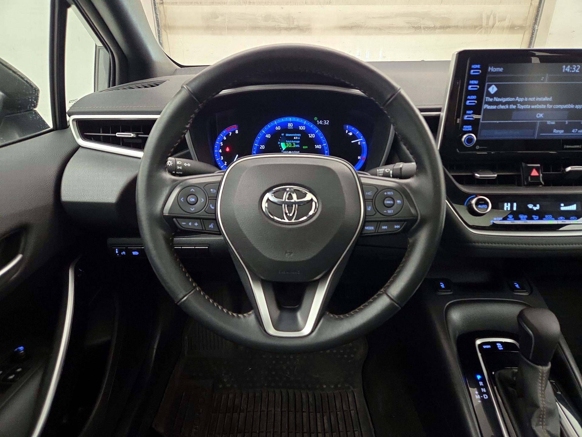 Thumbnail: 2022 Toyota Corolla - 10