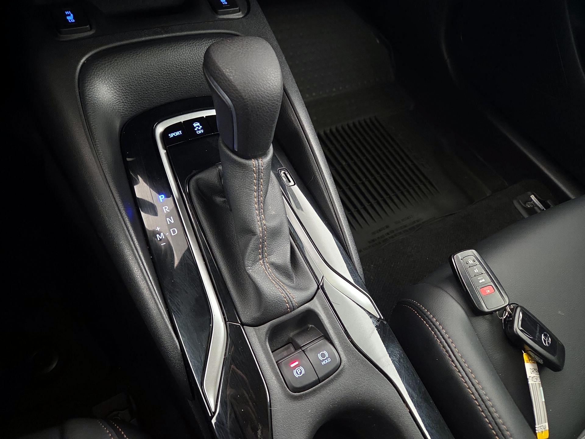 Thumbnail: 2022 Toyota Corolla - 17