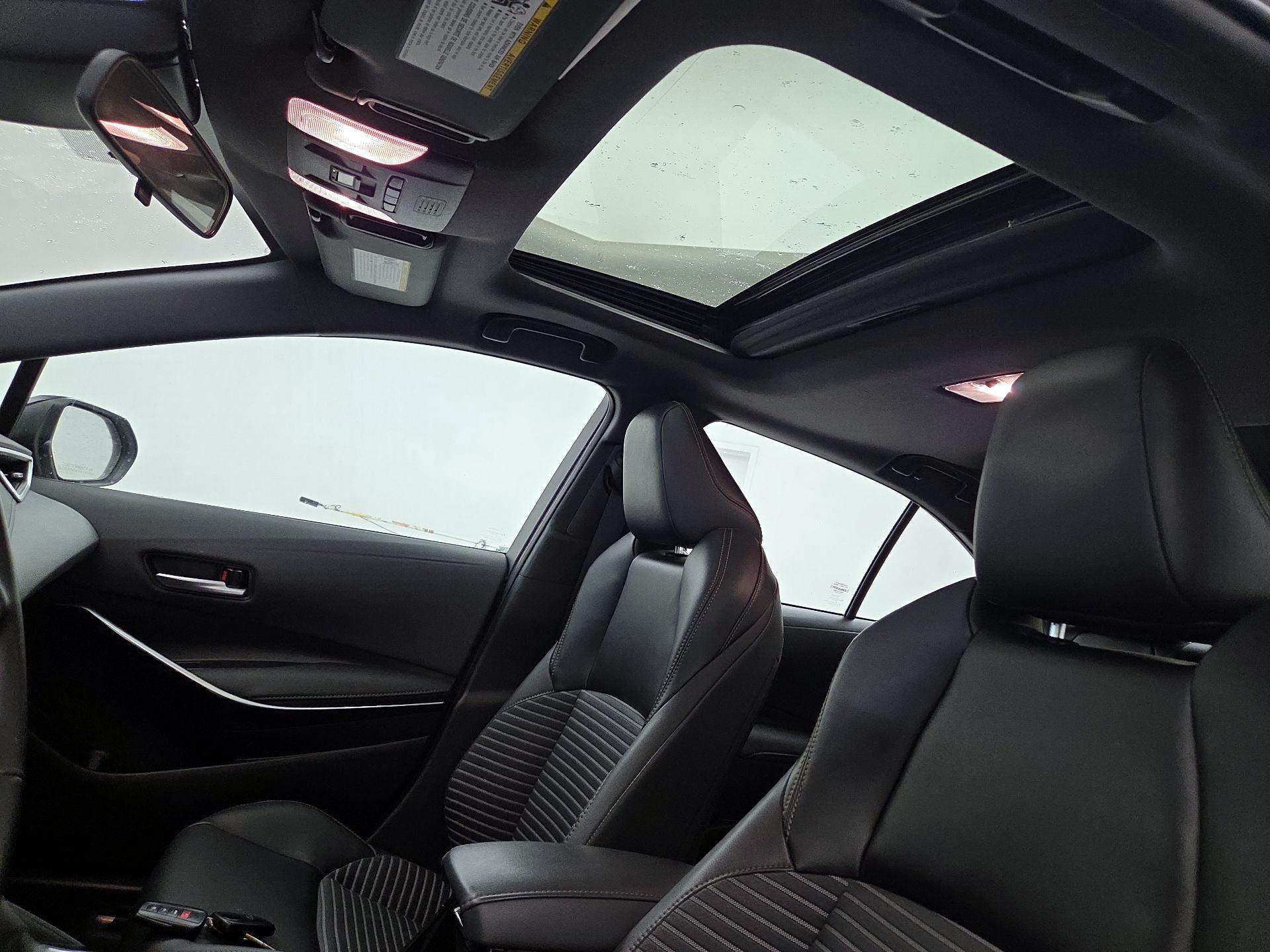 Thumbnail: 2022 Toyota Corolla - 18