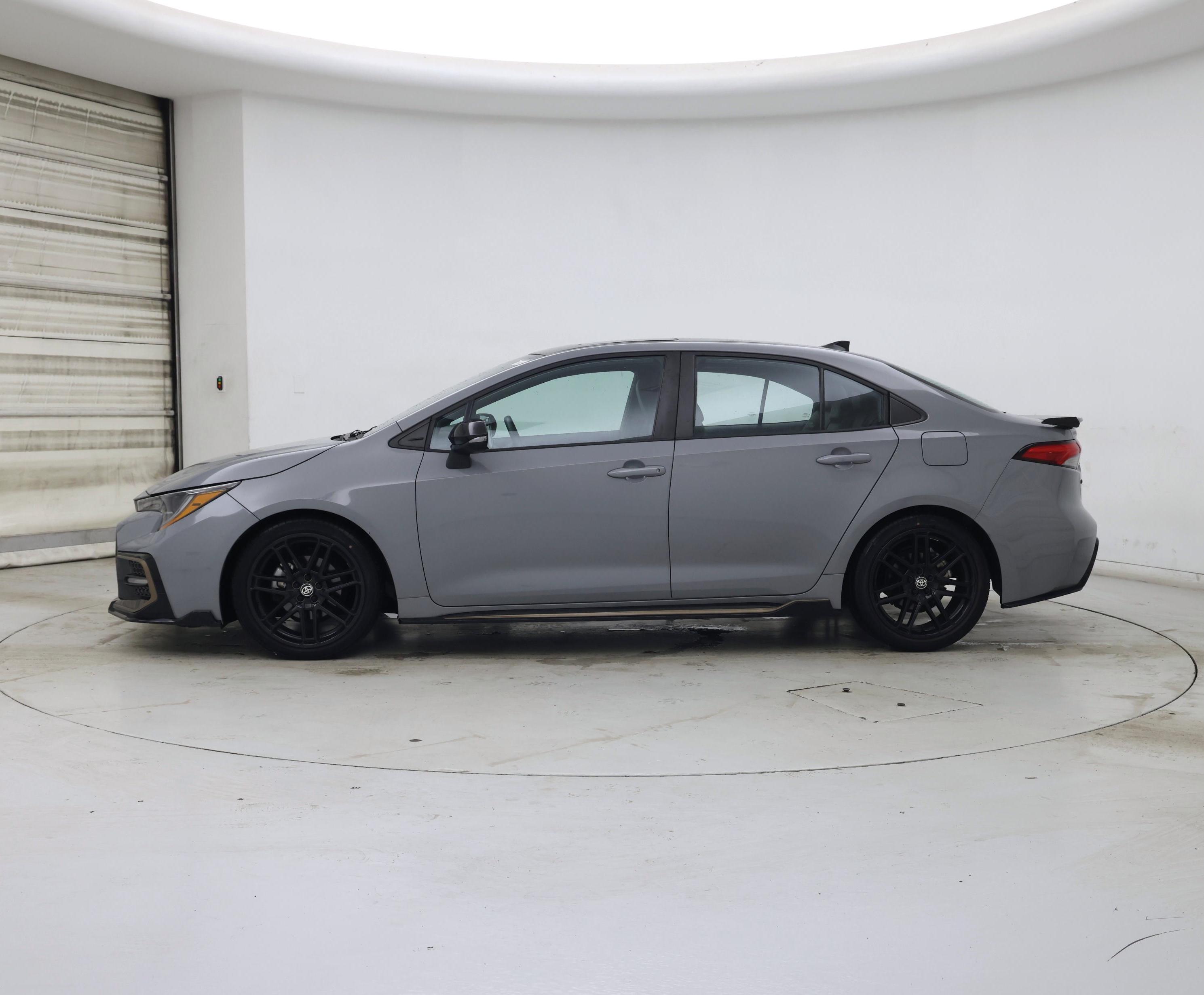 Thumbnail: 2022 Toyota Corolla - 3