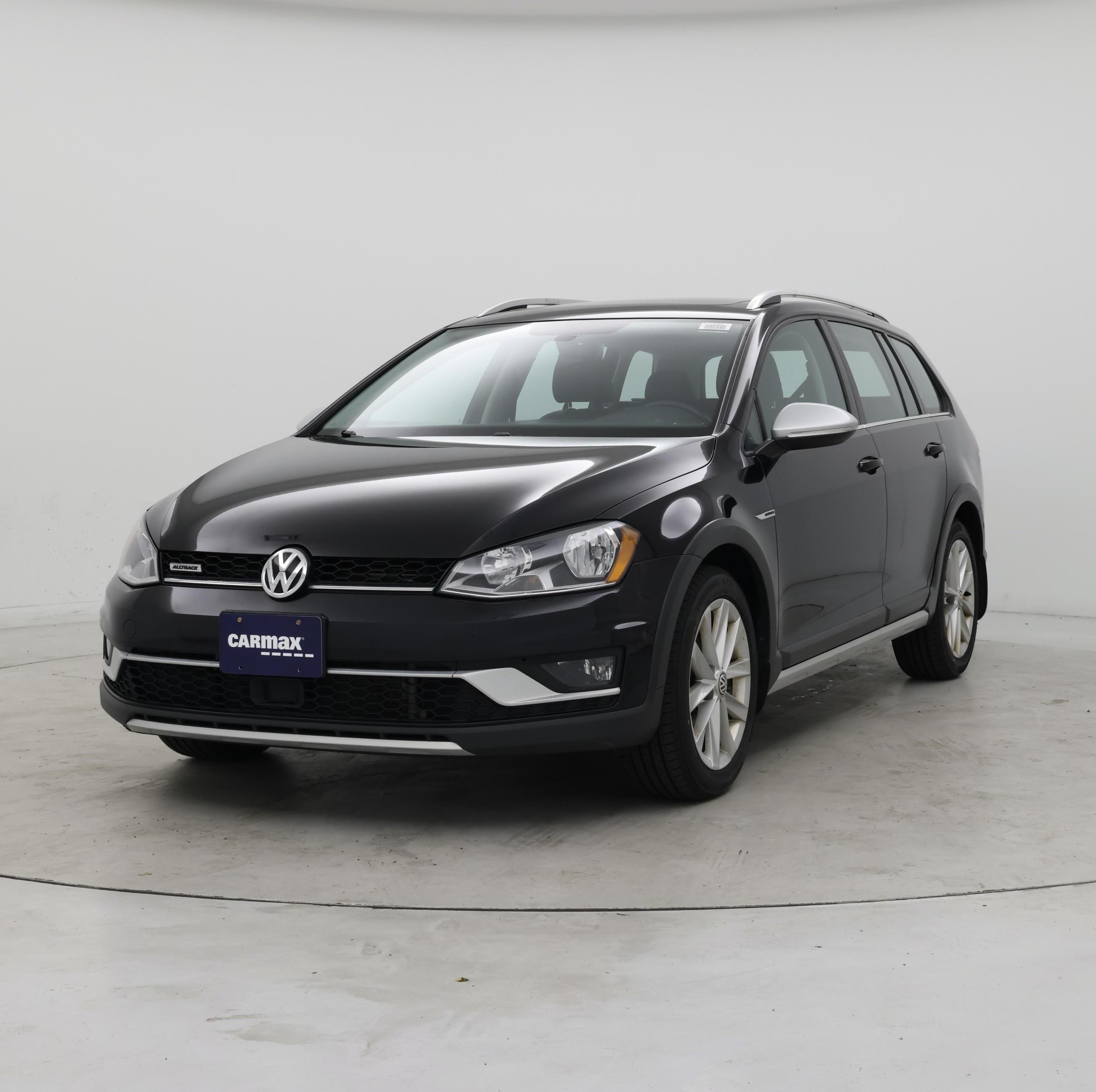 Thumbnail: 2017 Volkswagen Golf - 4