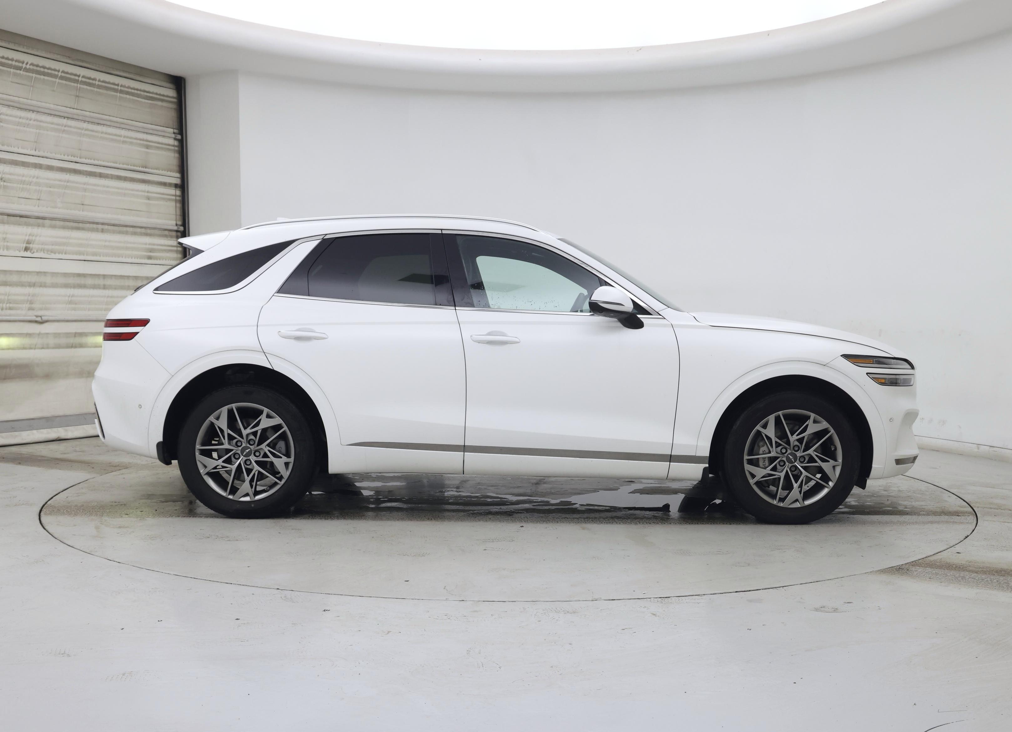 Thumbnail: 2023 Genesis GV70 - 7