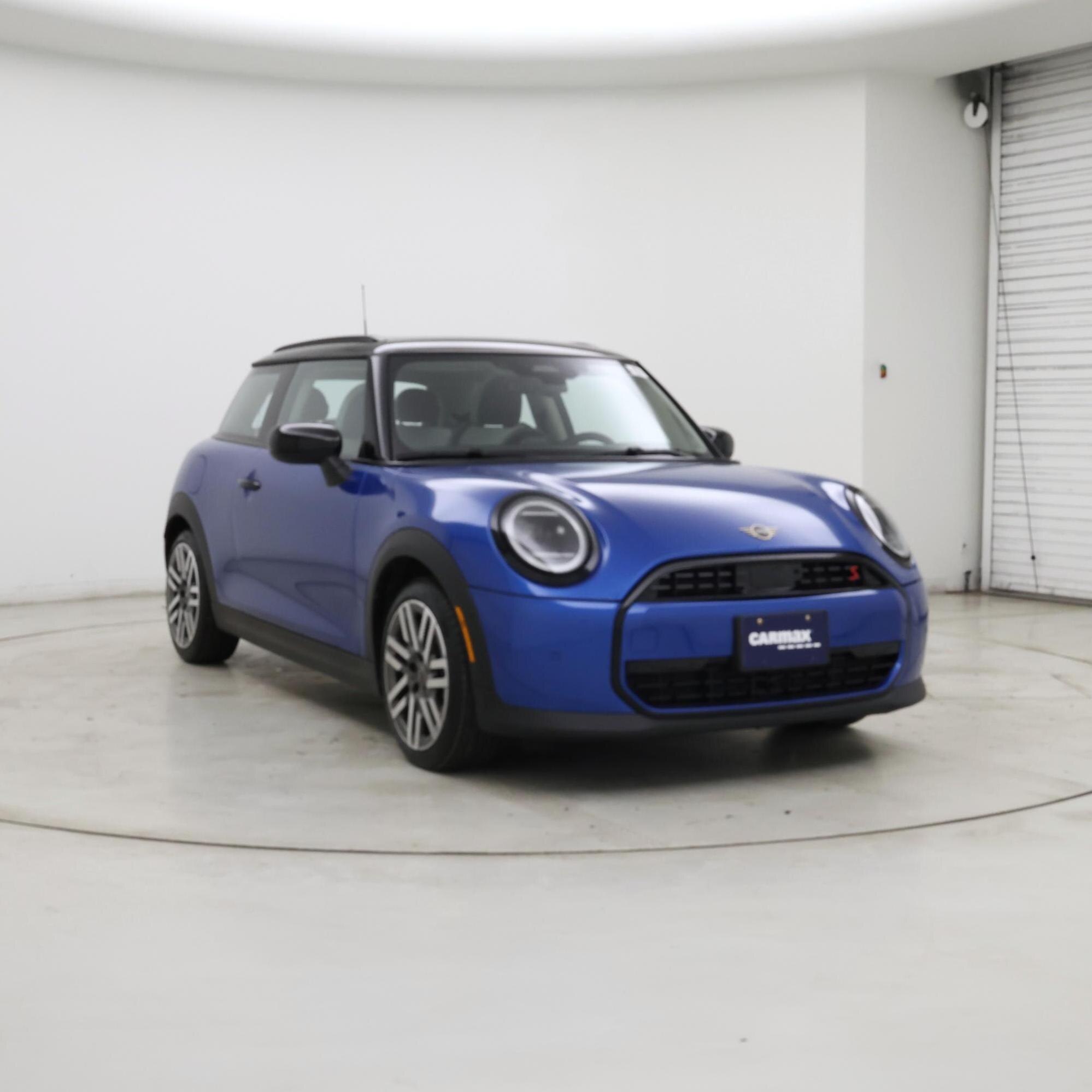 2025 MINI Cooper S Signature Trim 2-door Hatchback