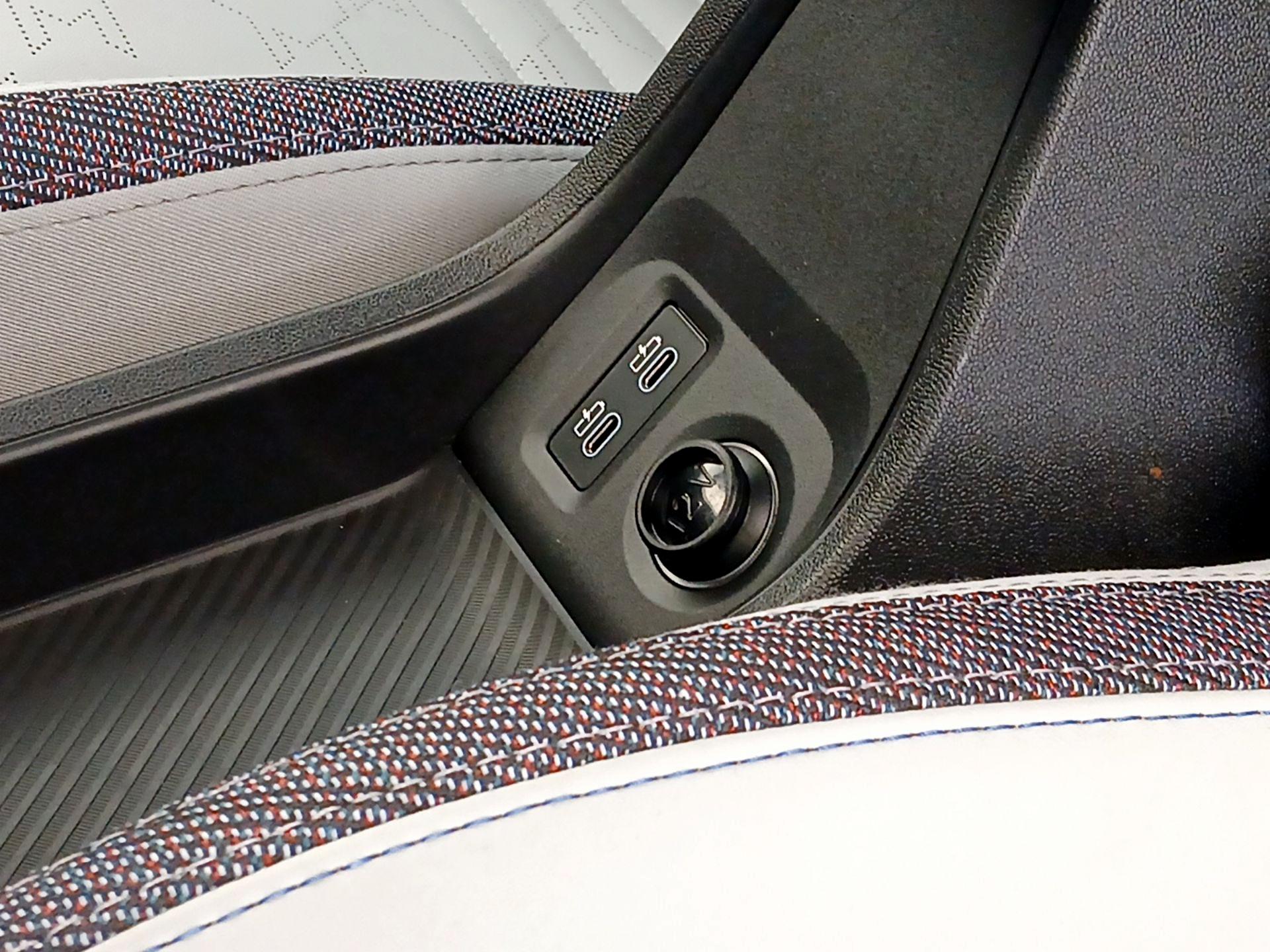 Thumbnail: 2025 MINI Cooper Hardtop - 18