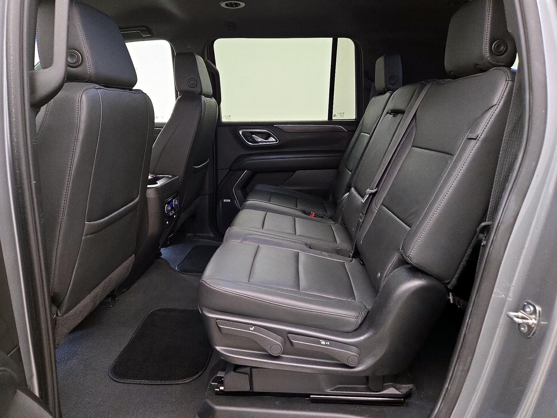 Thumbnail: 2024 Chevrolet Suburban - 19