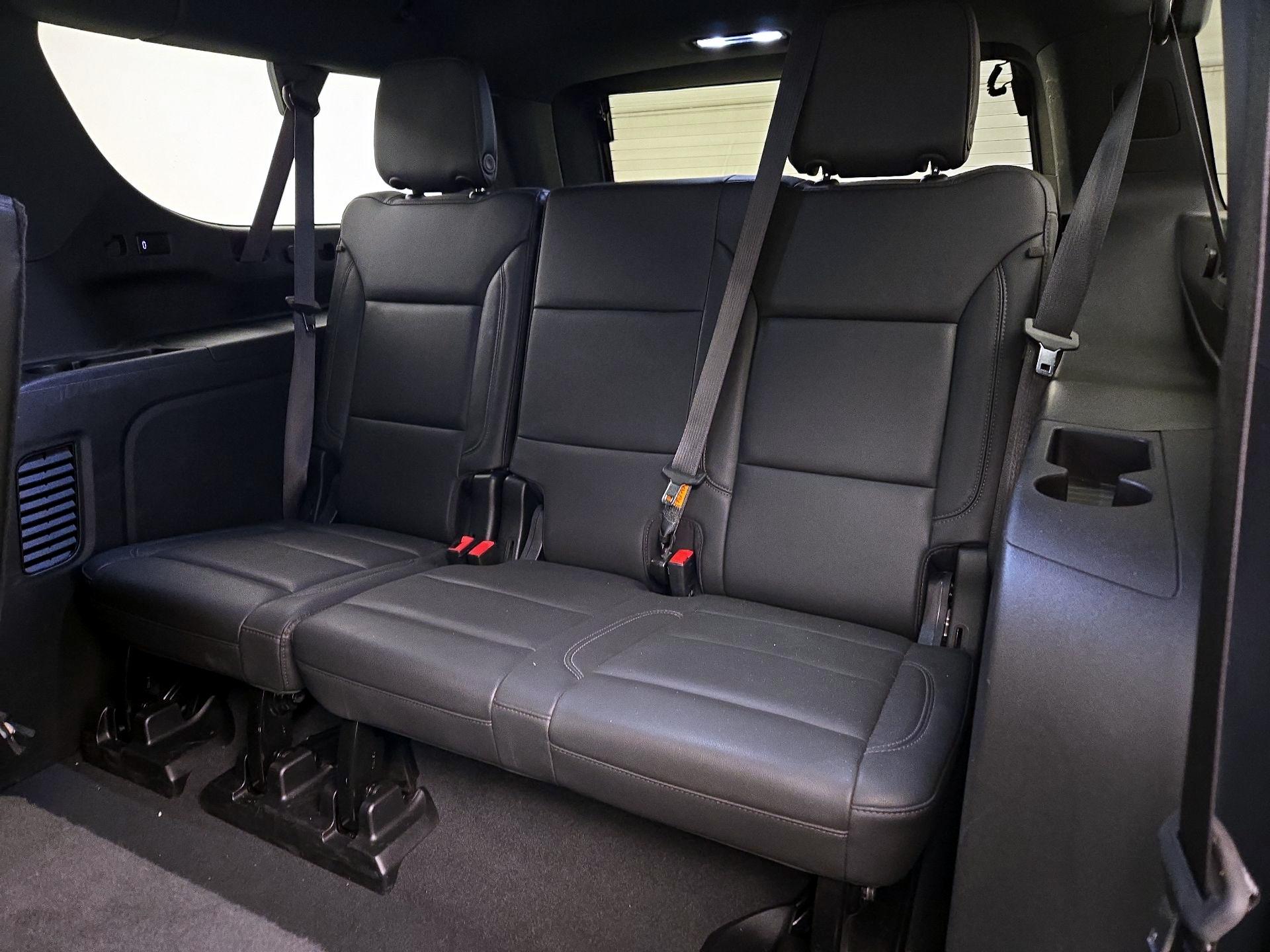 Thumbnail: 2024 Chevrolet Suburban - 20