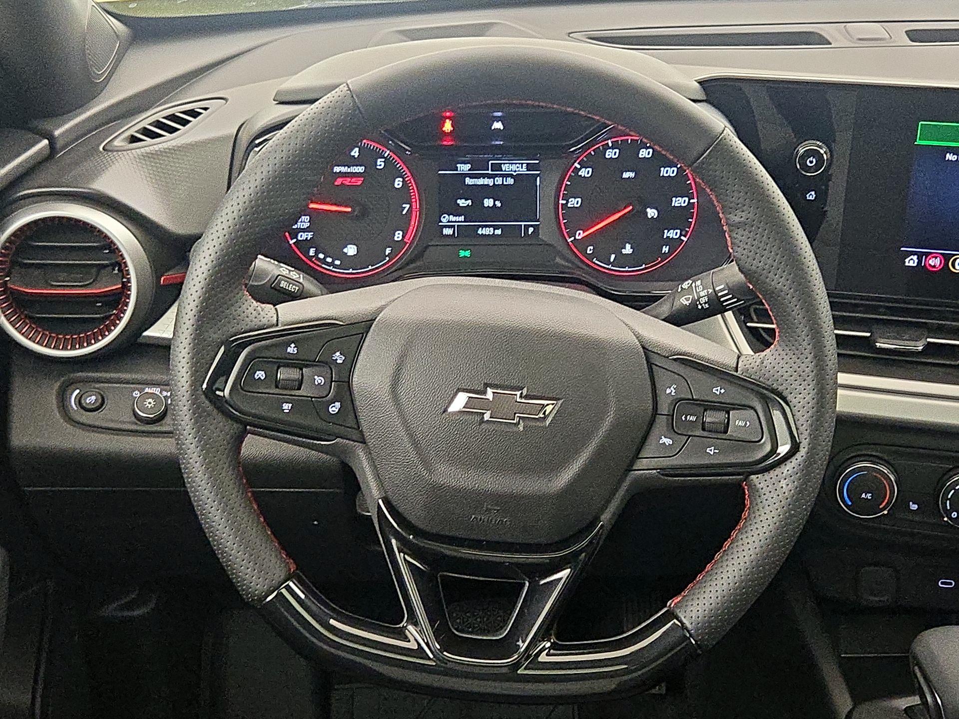 Thumbnail: 2025 Chevrolet Trax - 10