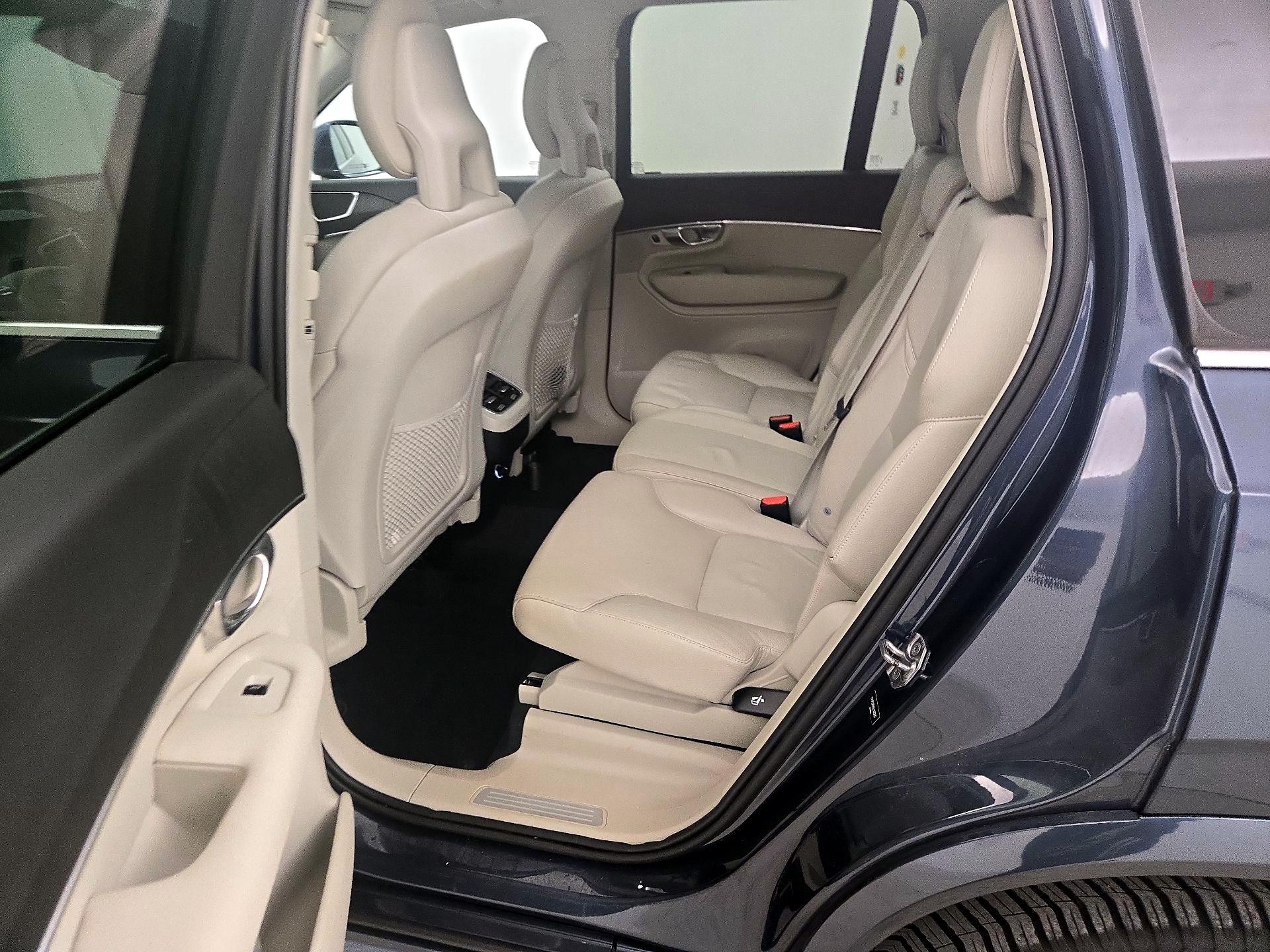 Thumbnail: 2020 Volvo XC90 - 20