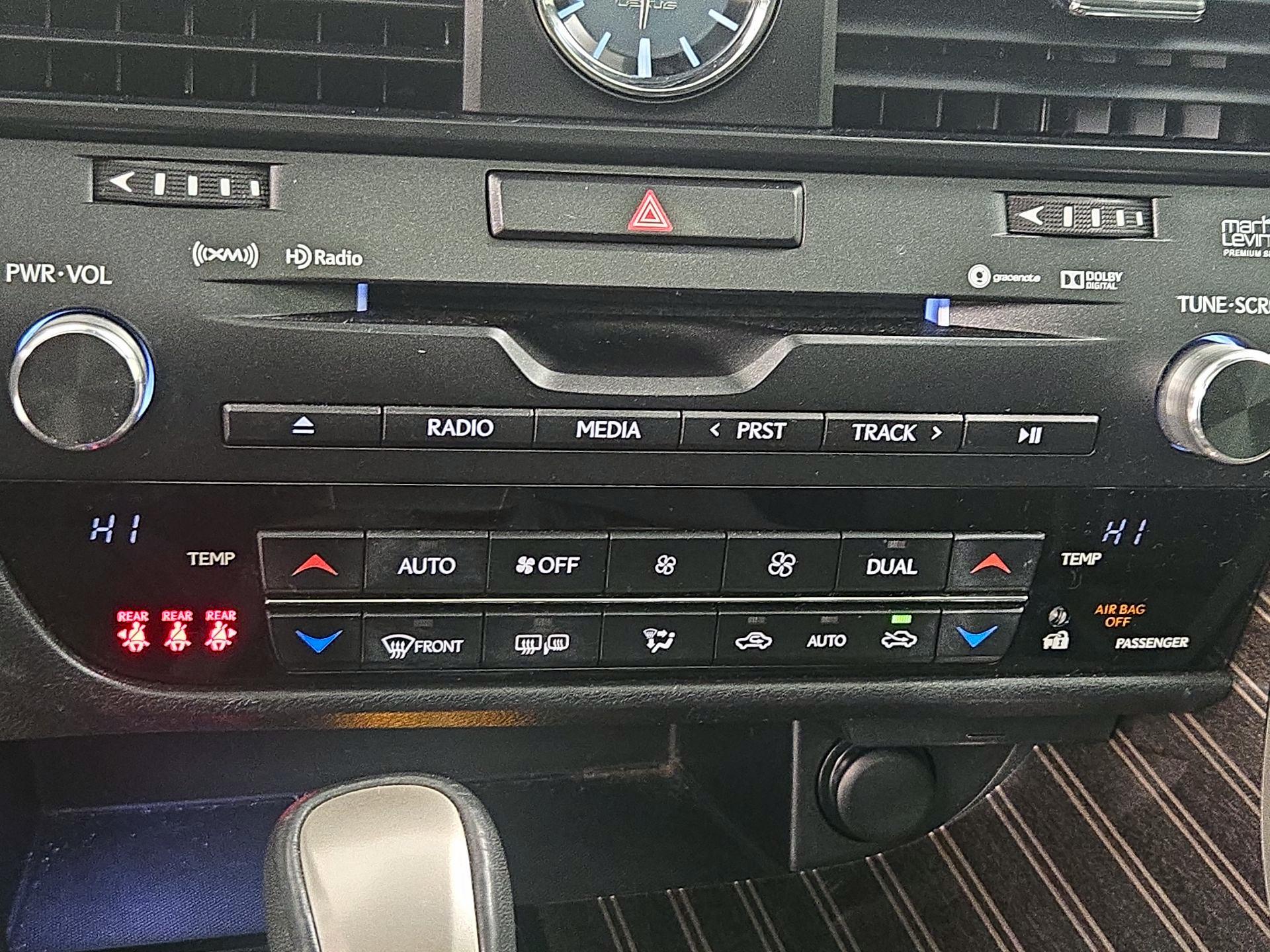 Thumbnail: 2019 Lexus RX - 16