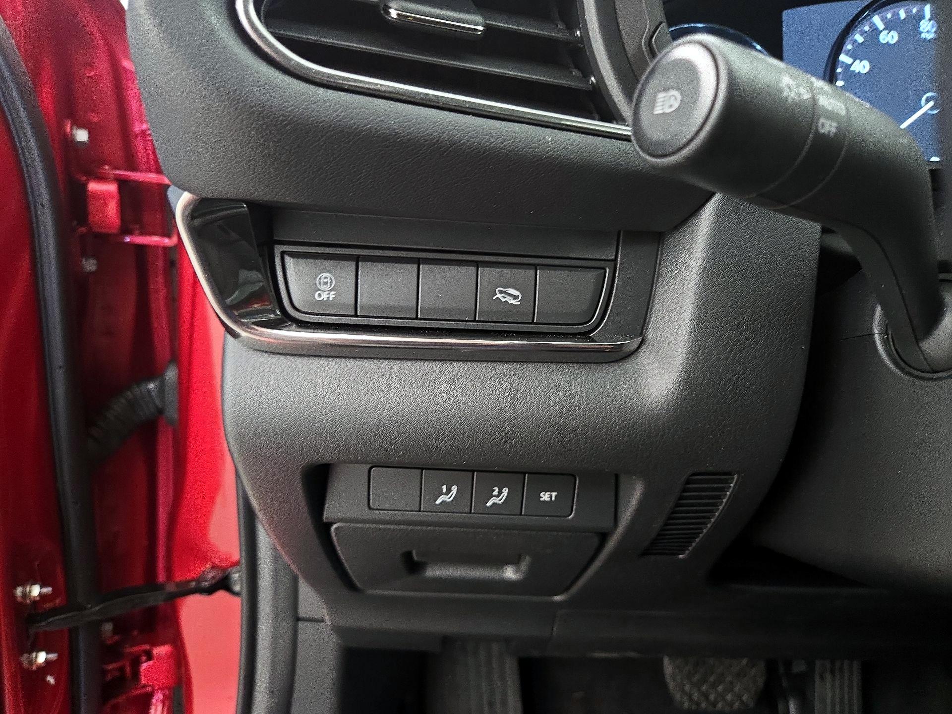 Thumbnail: 2023 Mazda CX-30 - 13