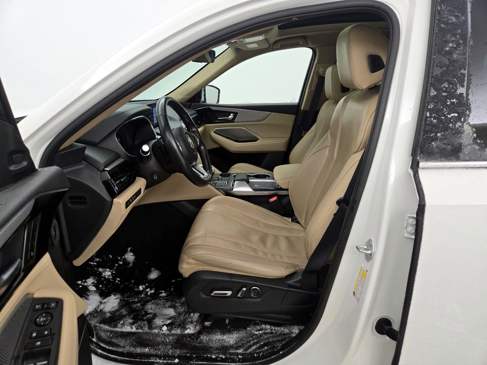 Thumbnail: 2022 Acura MDX - 11