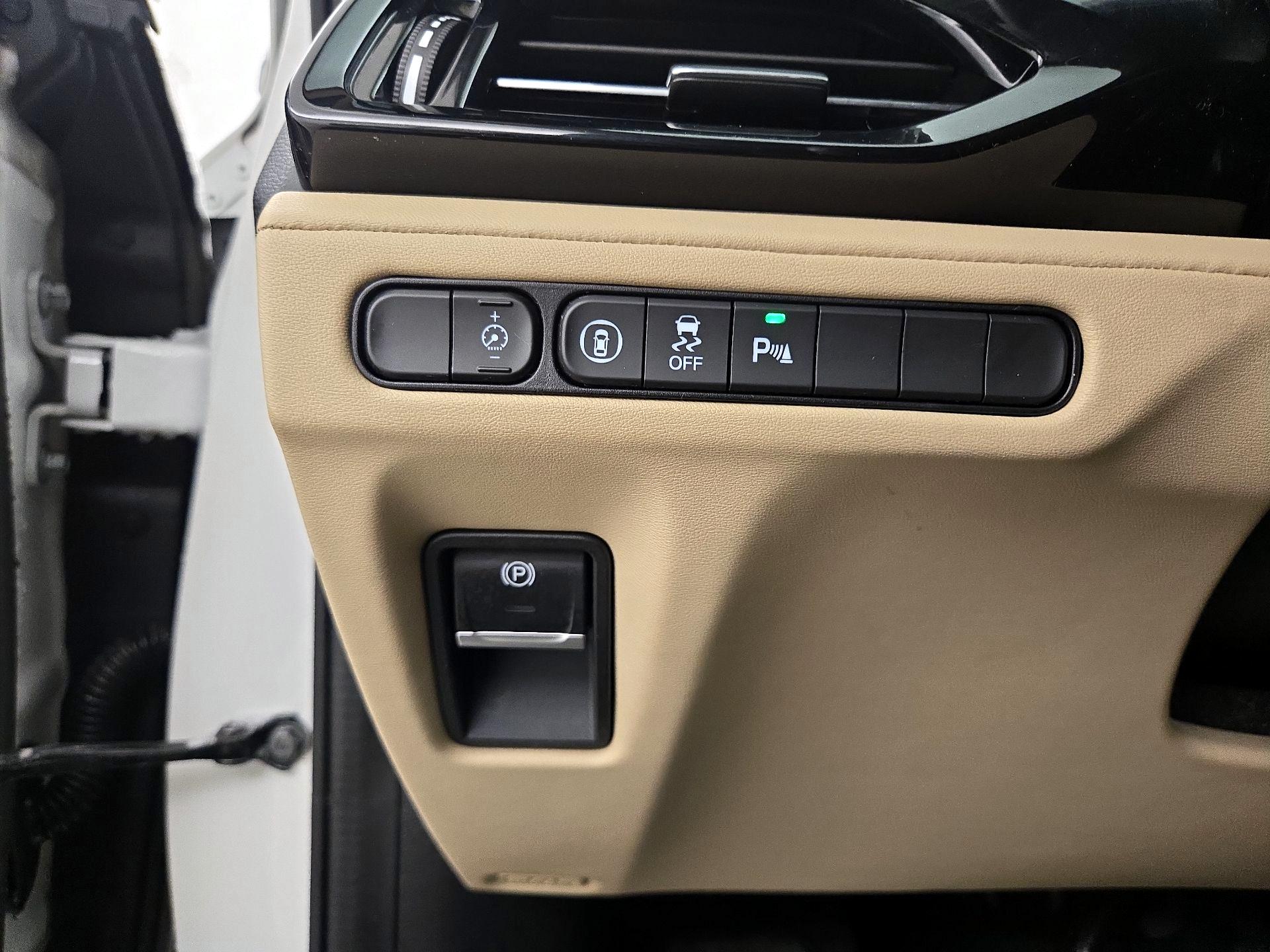 Thumbnail: 2022 Acura MDX - 13