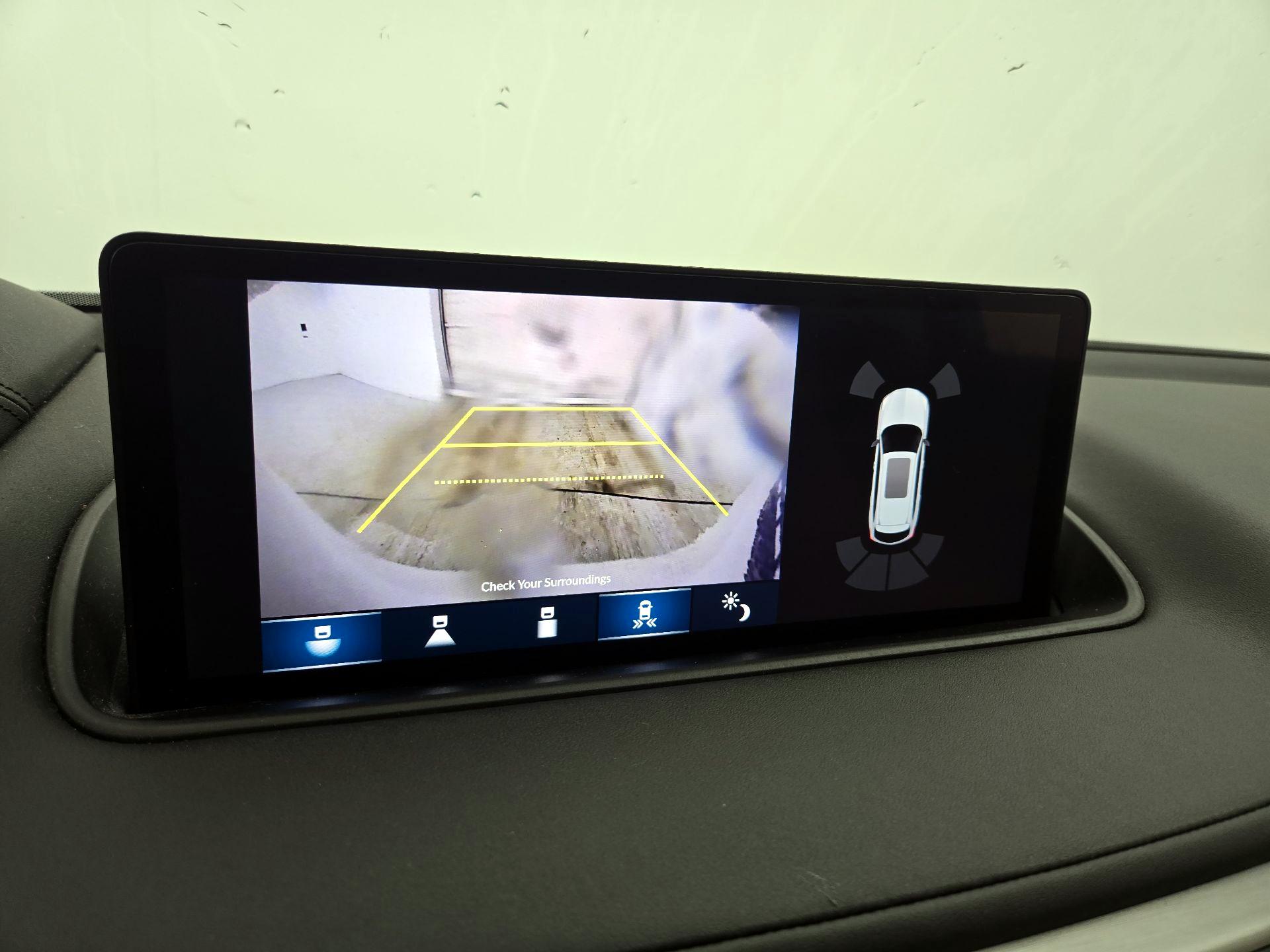 Thumbnail: 2022 Acura MDX - 15